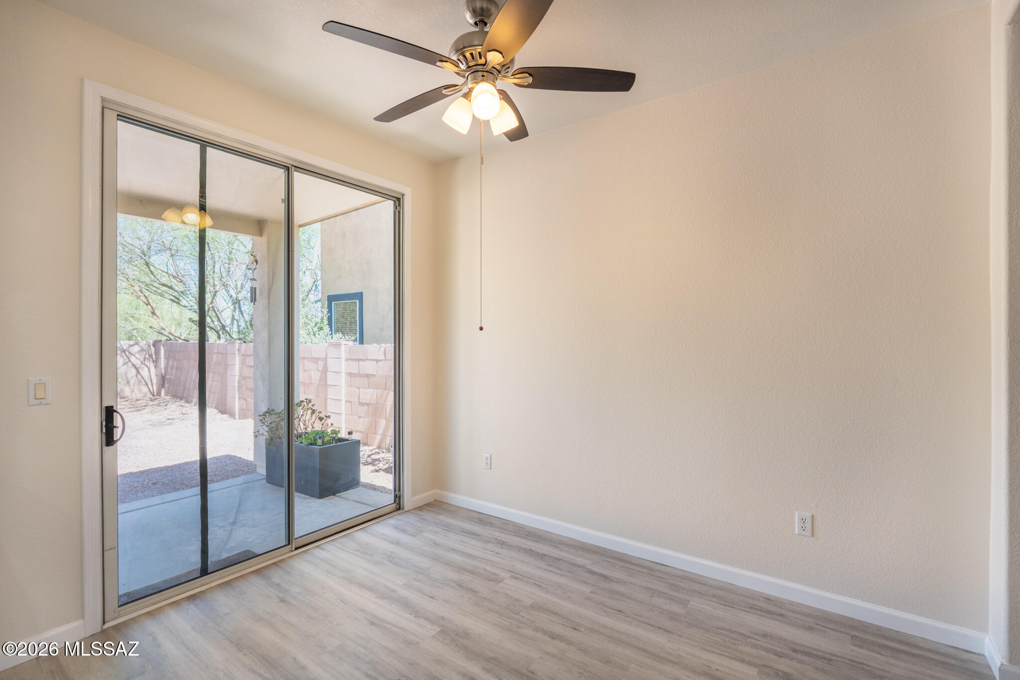 15741 S Camino Muesa