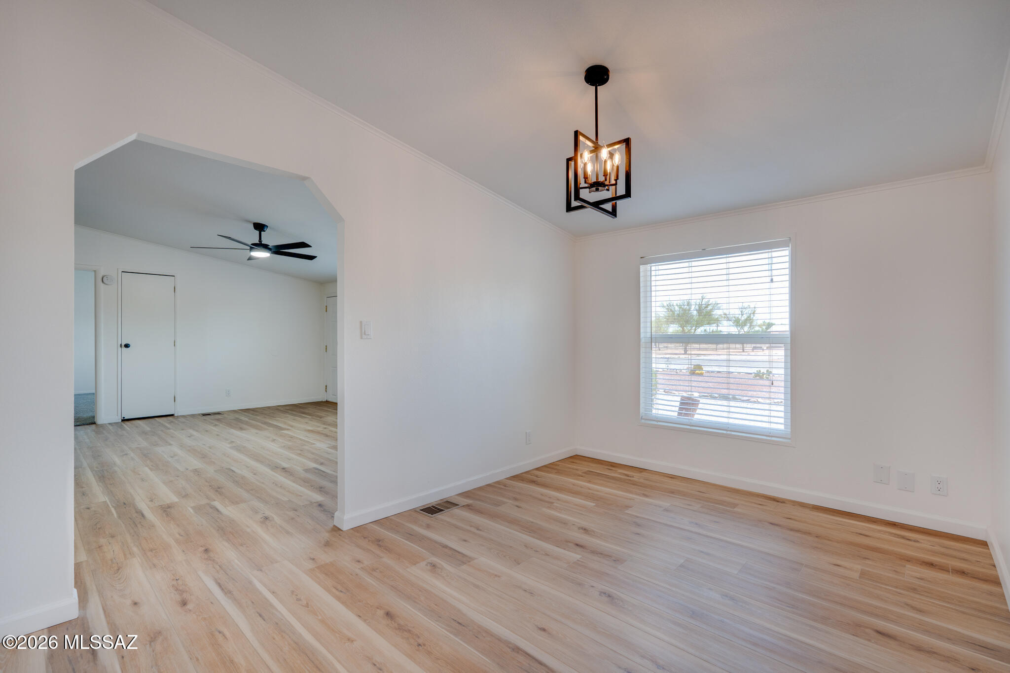 16620 W Falcon Lane