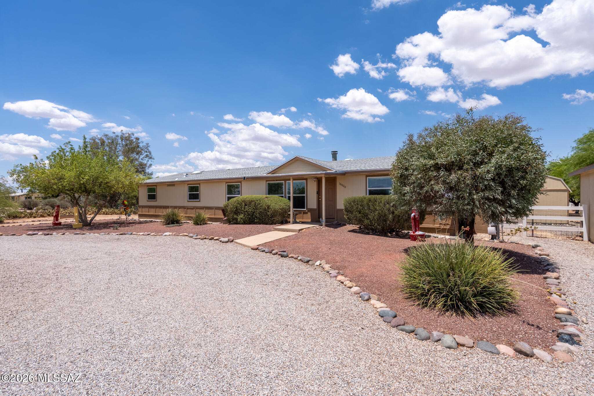 16620 W Falcon Lane