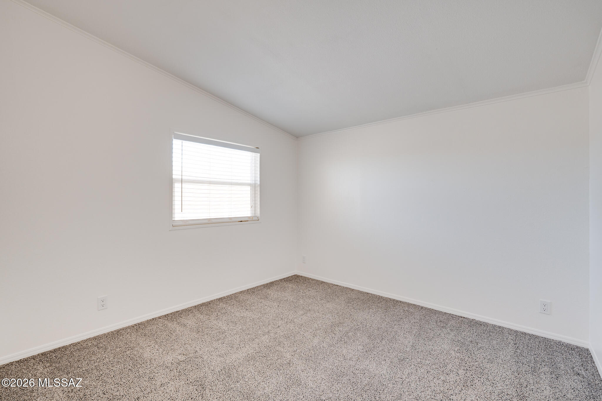 16620 W Falcon Lane