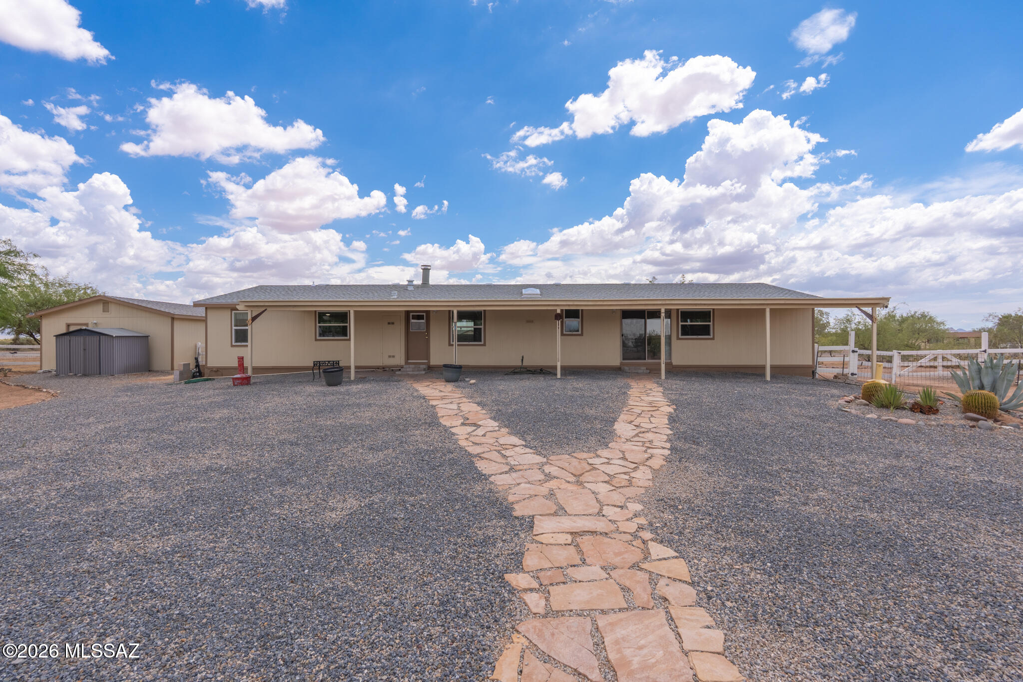 16620 W Falcon Lane