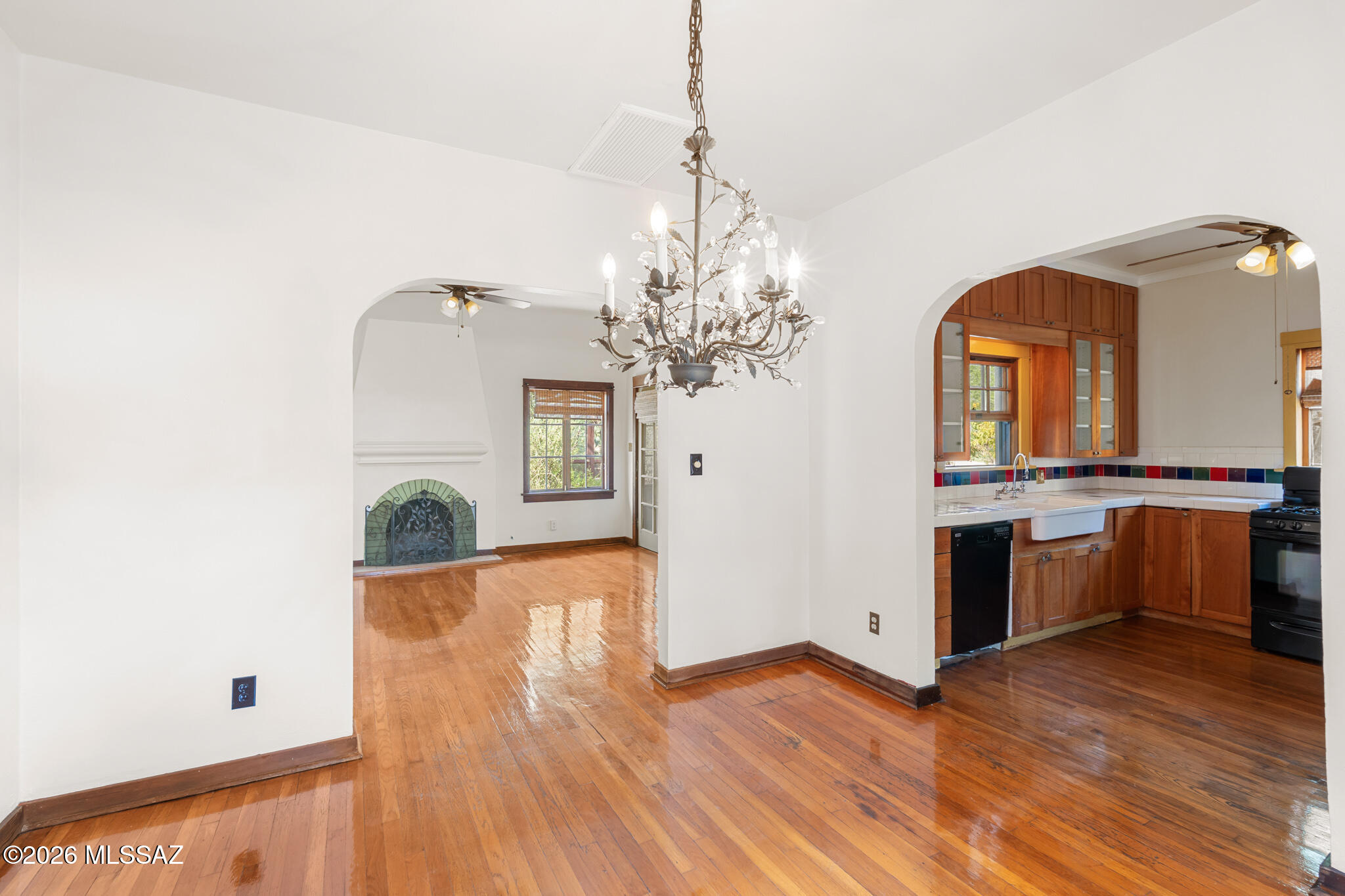 236 E 2nd Street