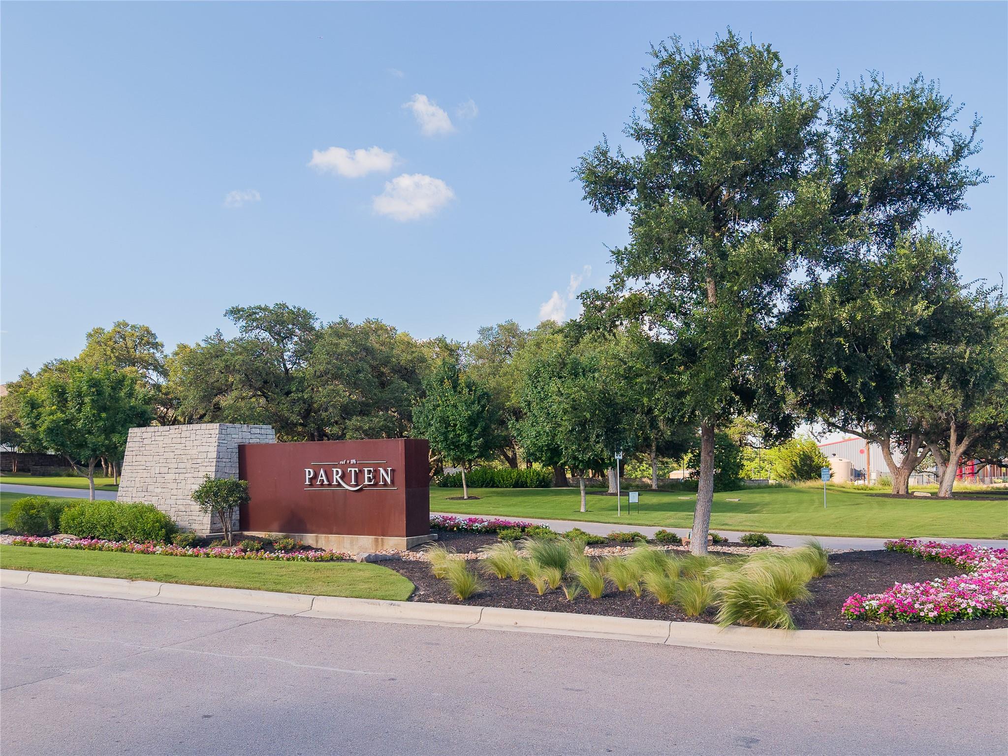 320 Old Stone RD