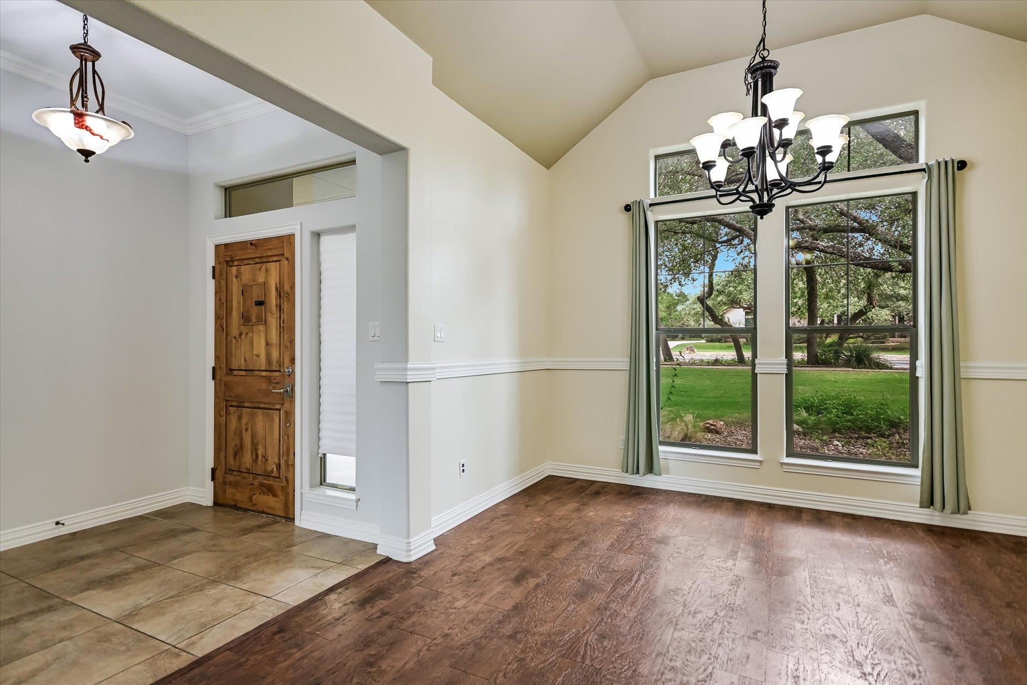 101 Paloma PL