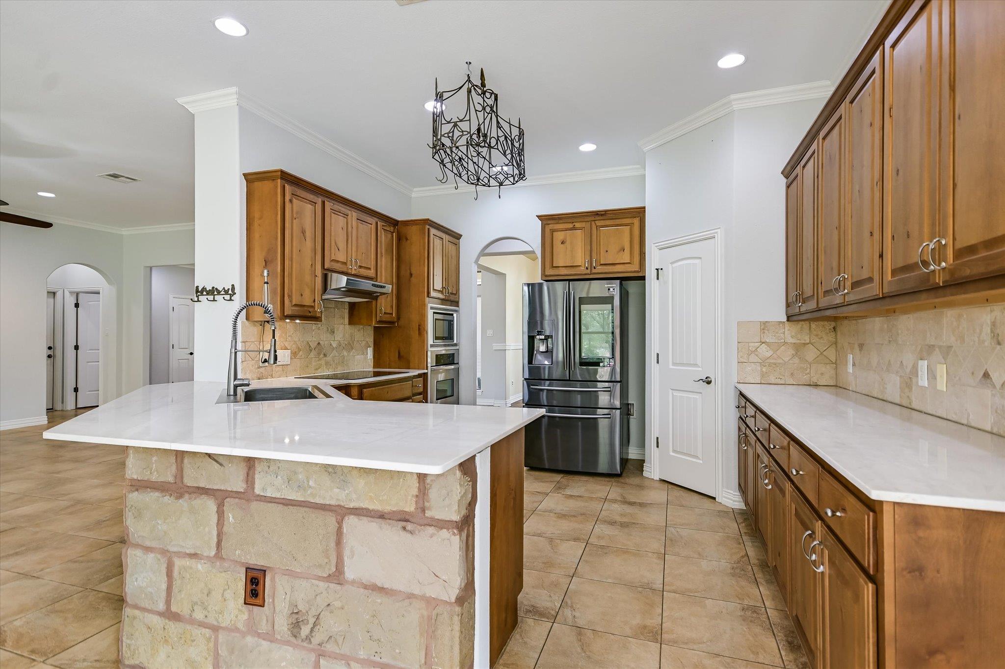 101 Paloma PL