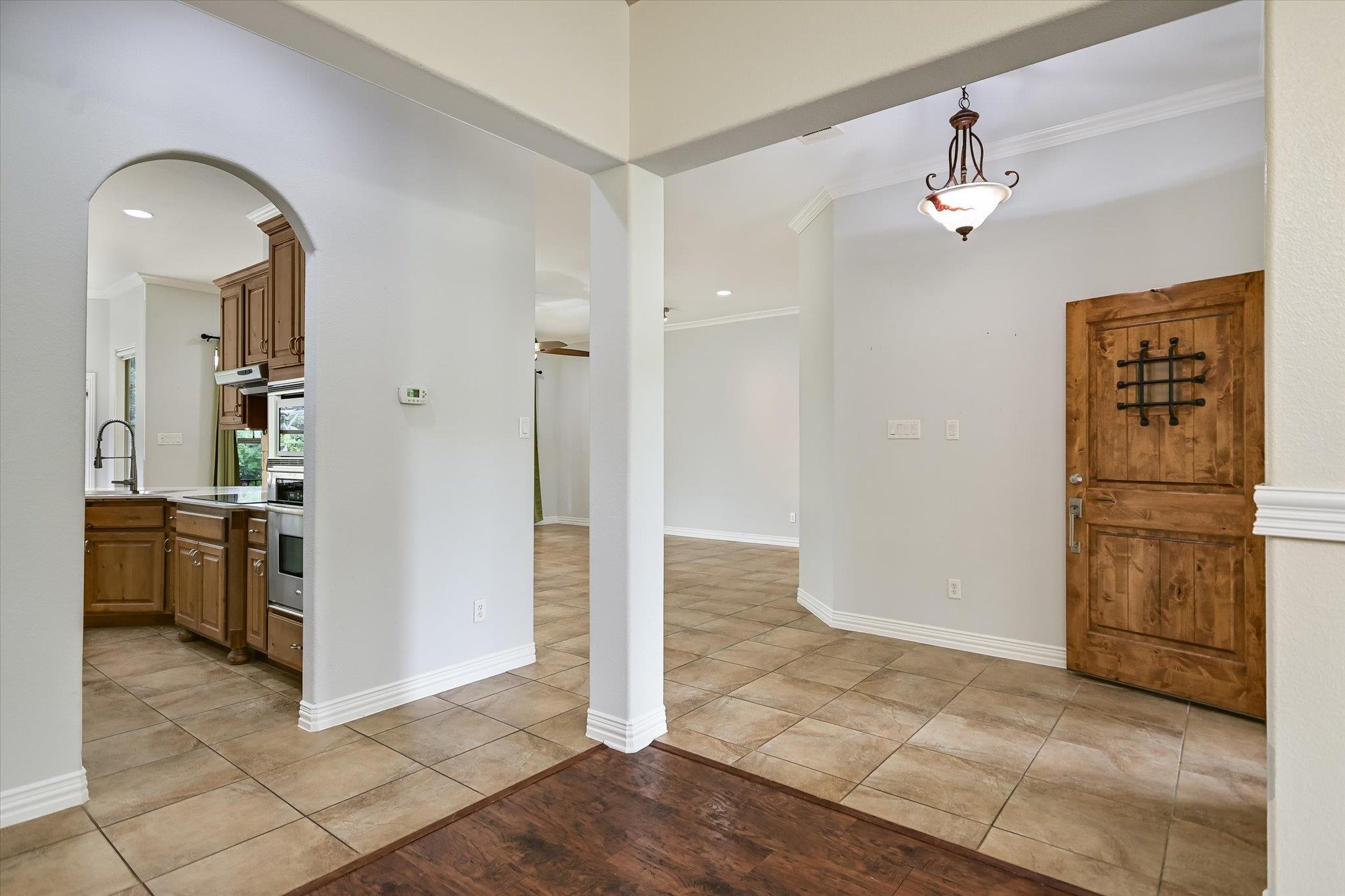 101 Paloma PL