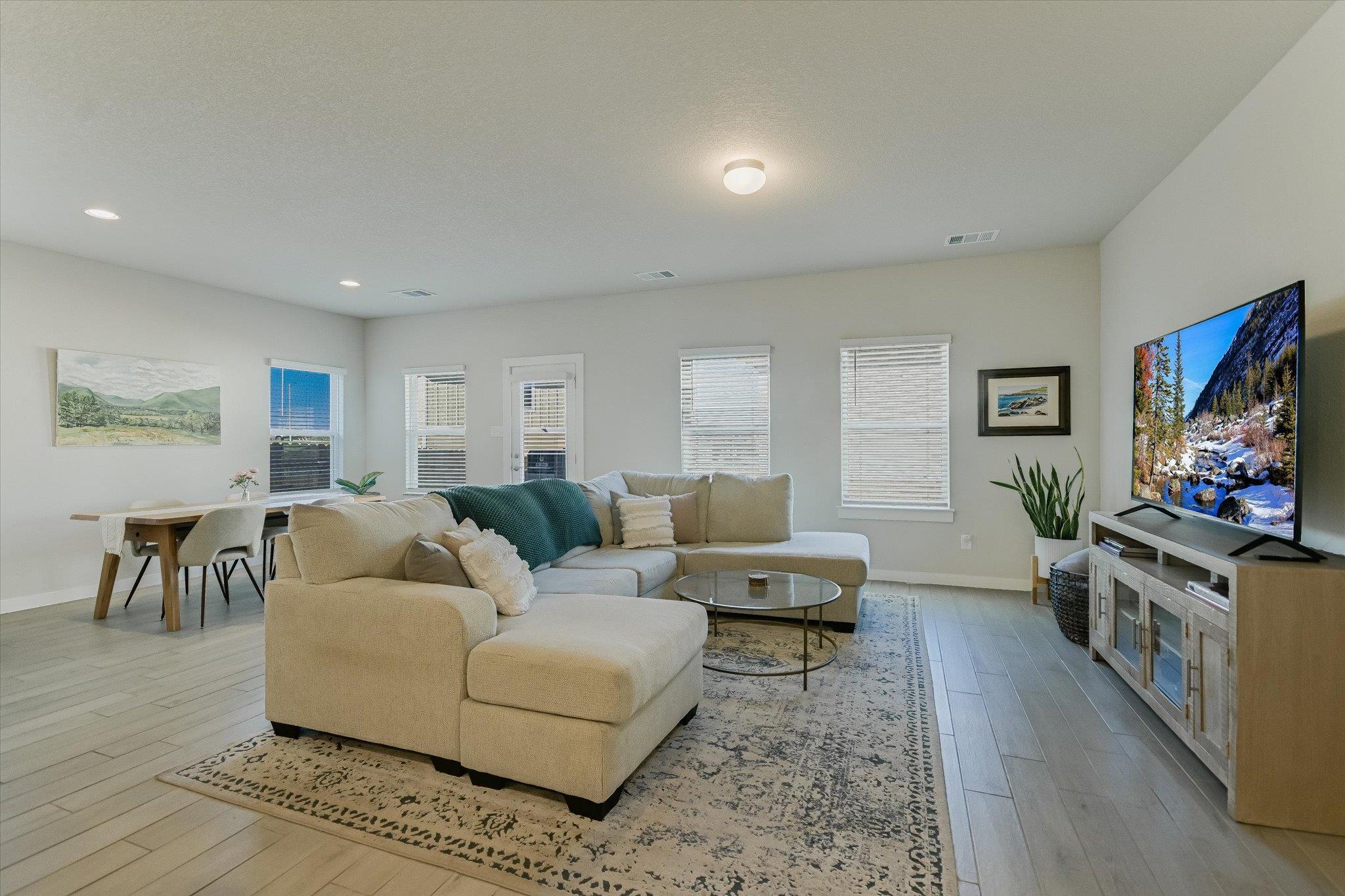 11504 Comano DR