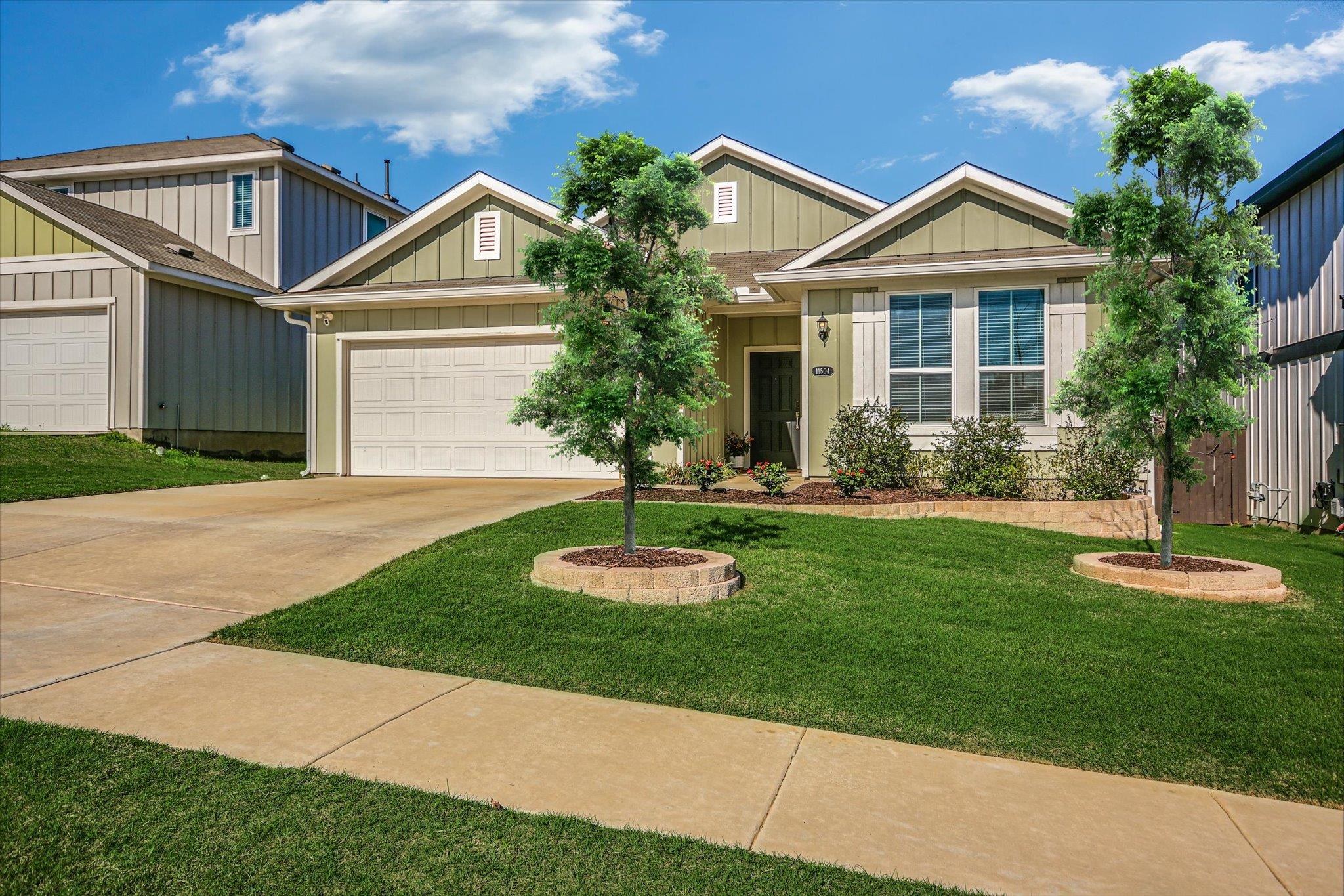 11504 Comano DR
