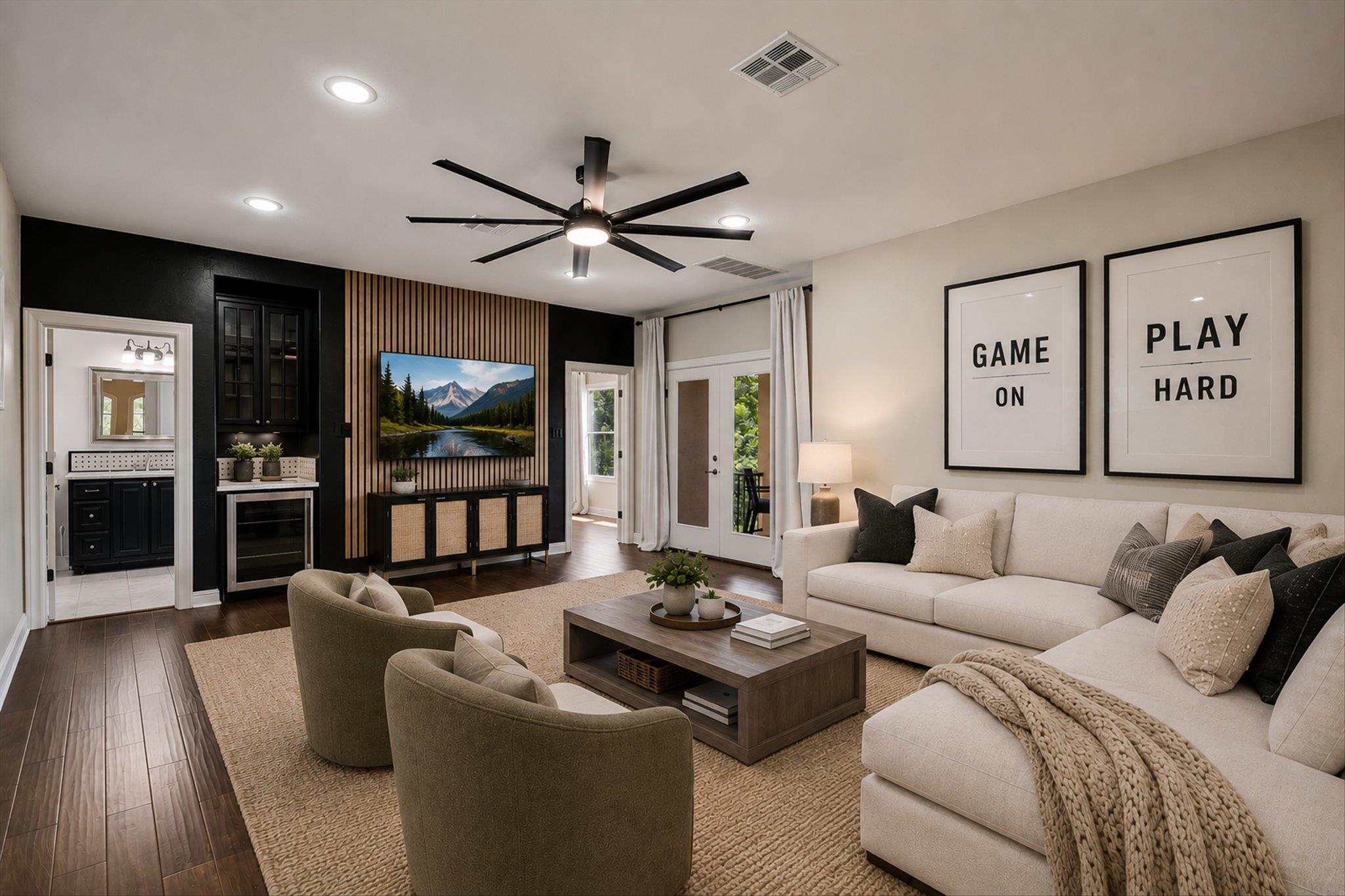 1402 Barclay DR Unit: E