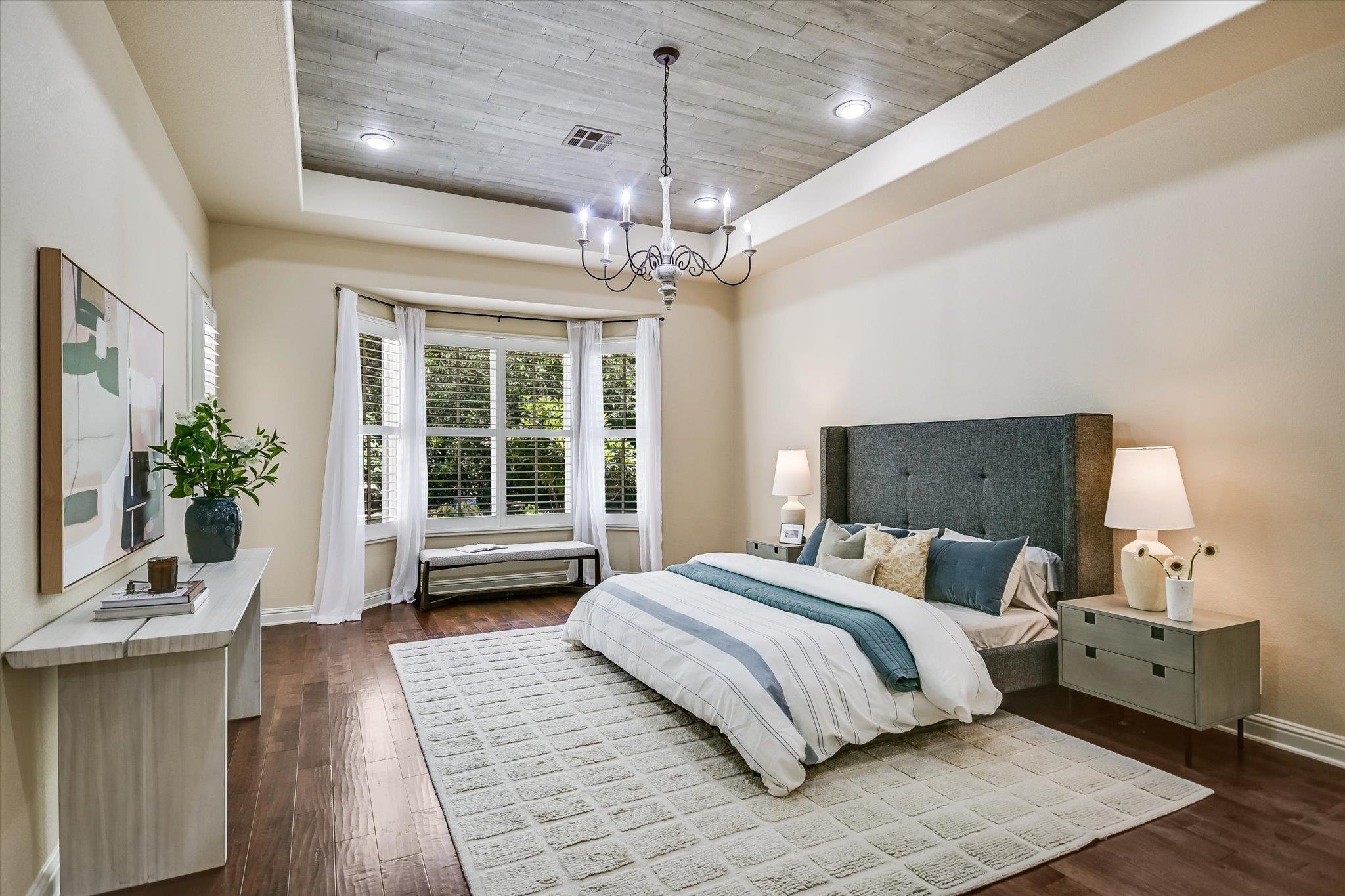 1402 Barclay DR Unit: E