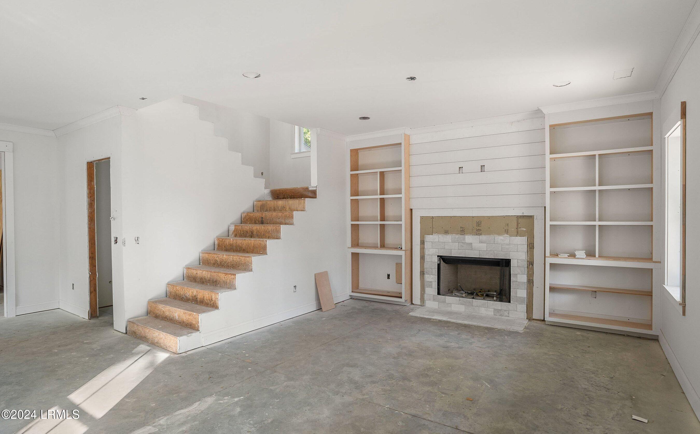 9 Attaway Lane