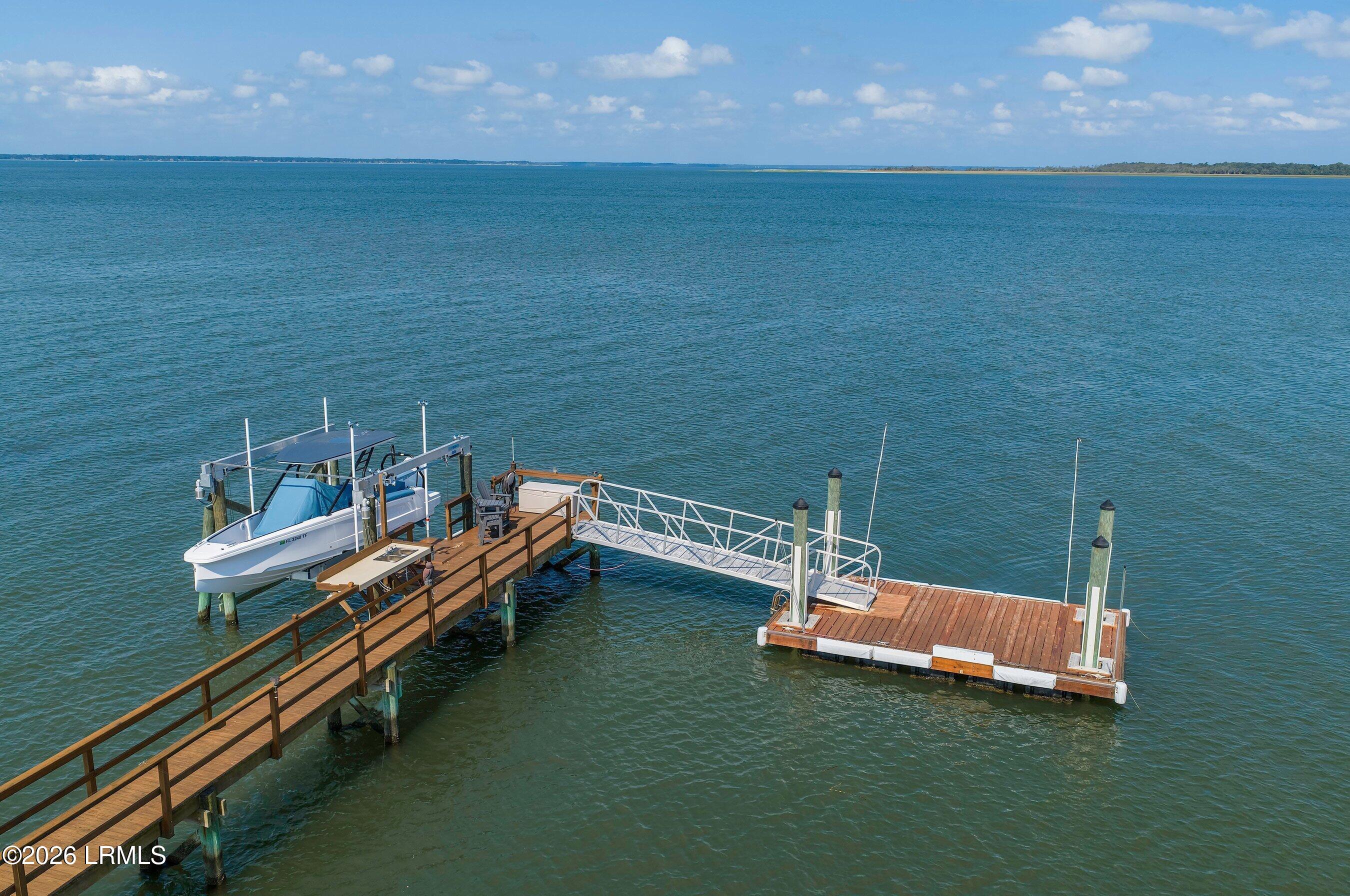 171 Bay Point Road, St. Helena Island