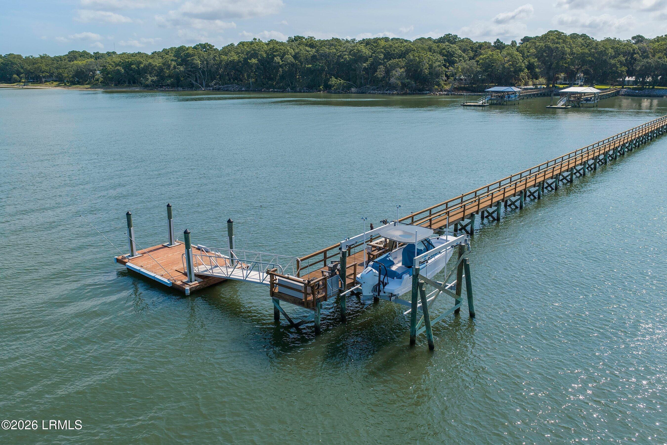 171 Bay Point Road, St. Helena Island