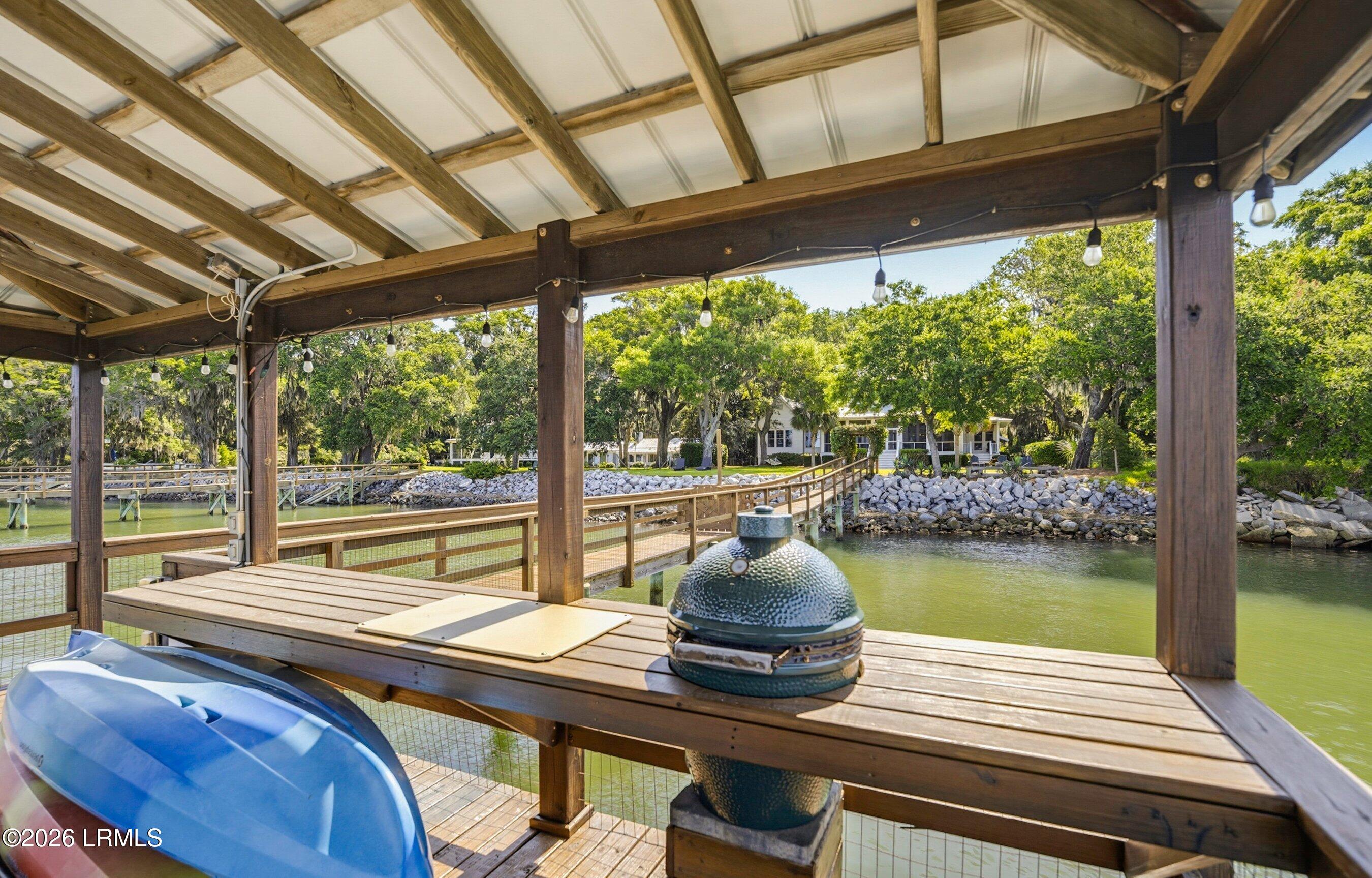 171 Bay Point Road, St. Helena Island