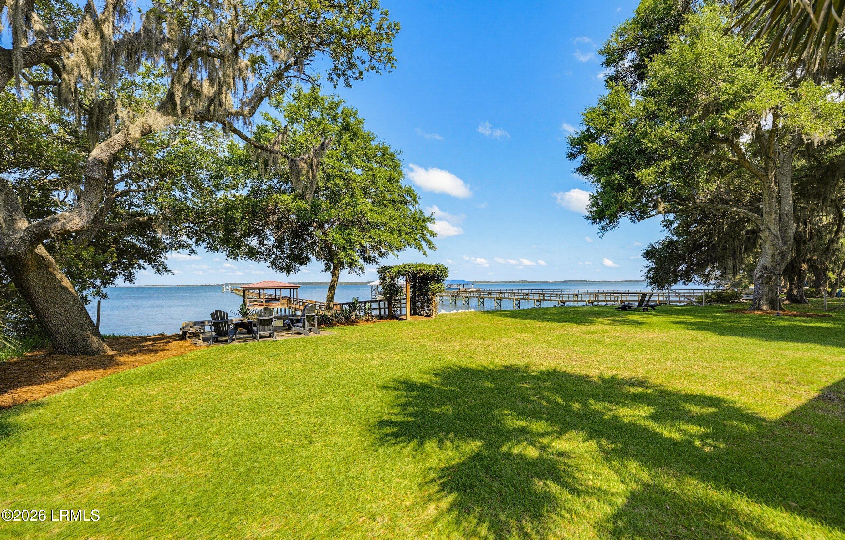 171 Bay Point Road, St. Helena Island