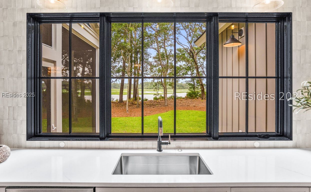 25 Ridge Road