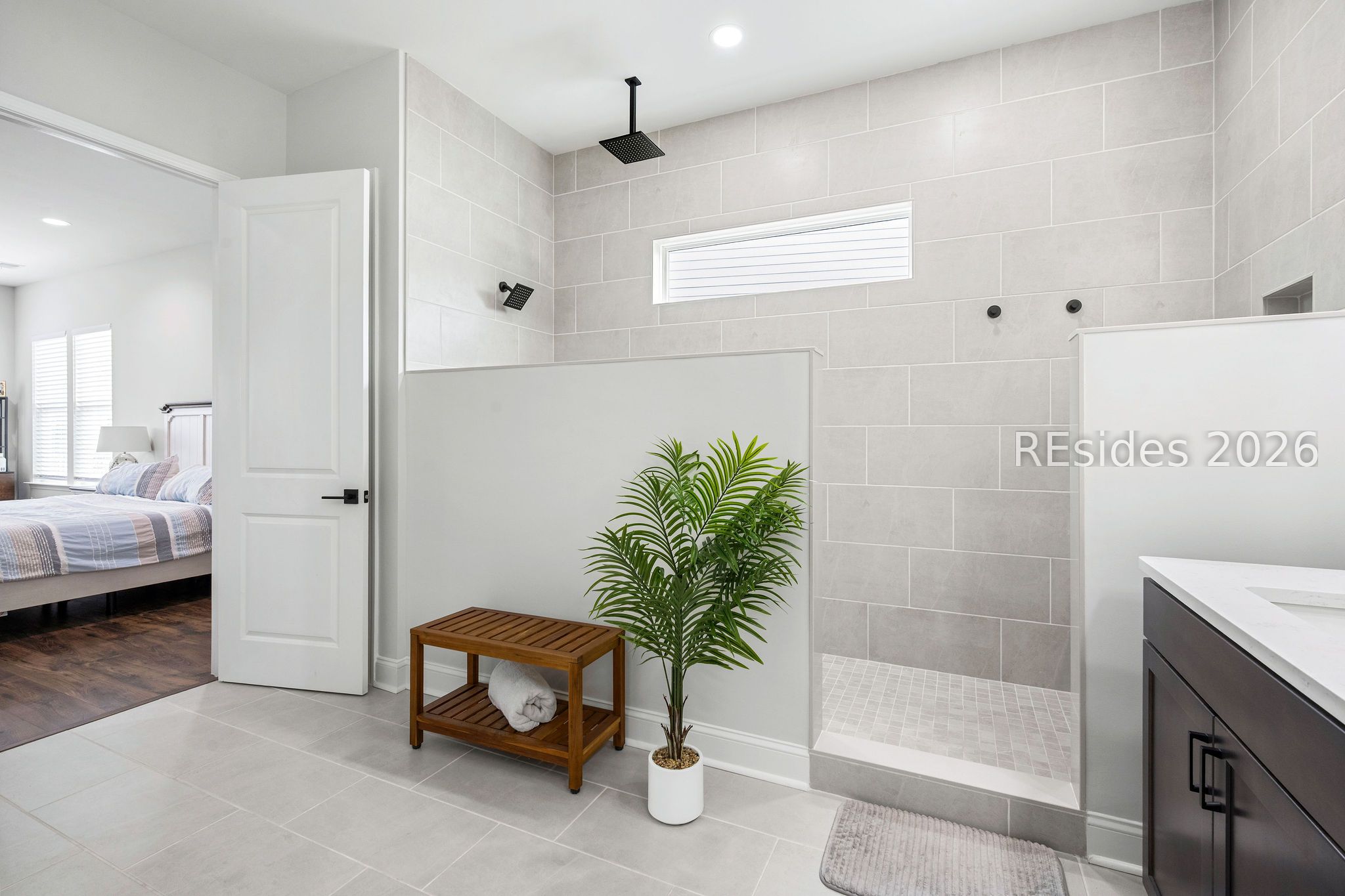 131 Foxbriar Court