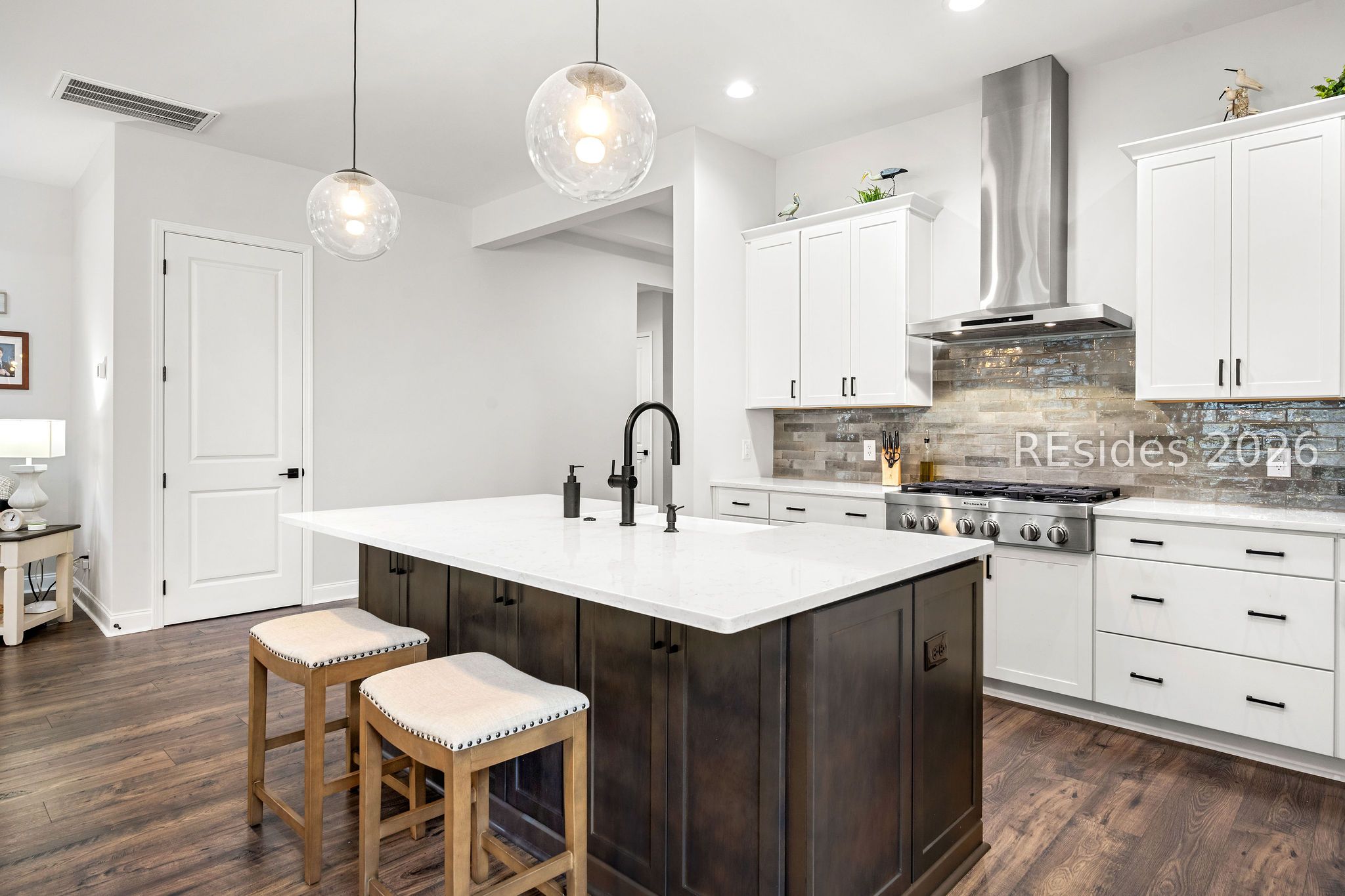 131 Foxbriar Court