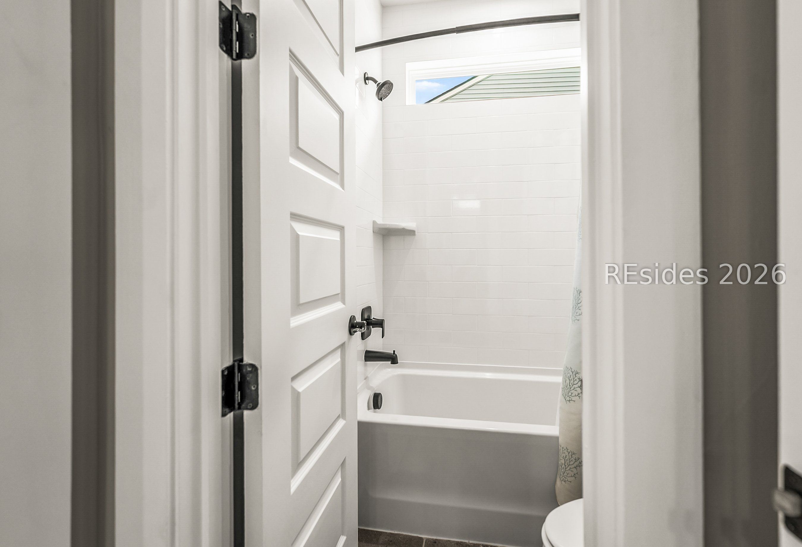 125 Carolina Oaks Avenue