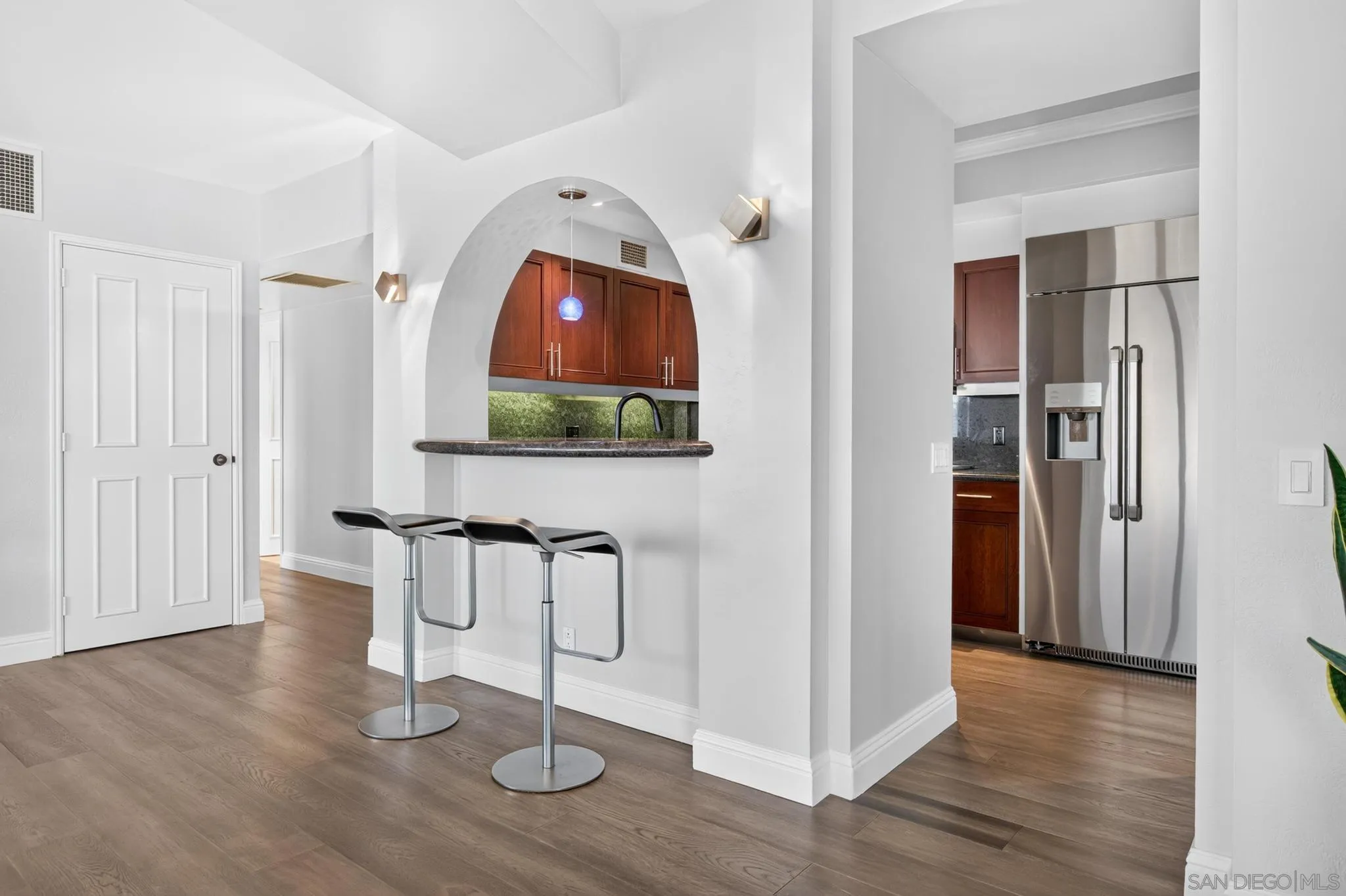 200 Harbor Unit 3001