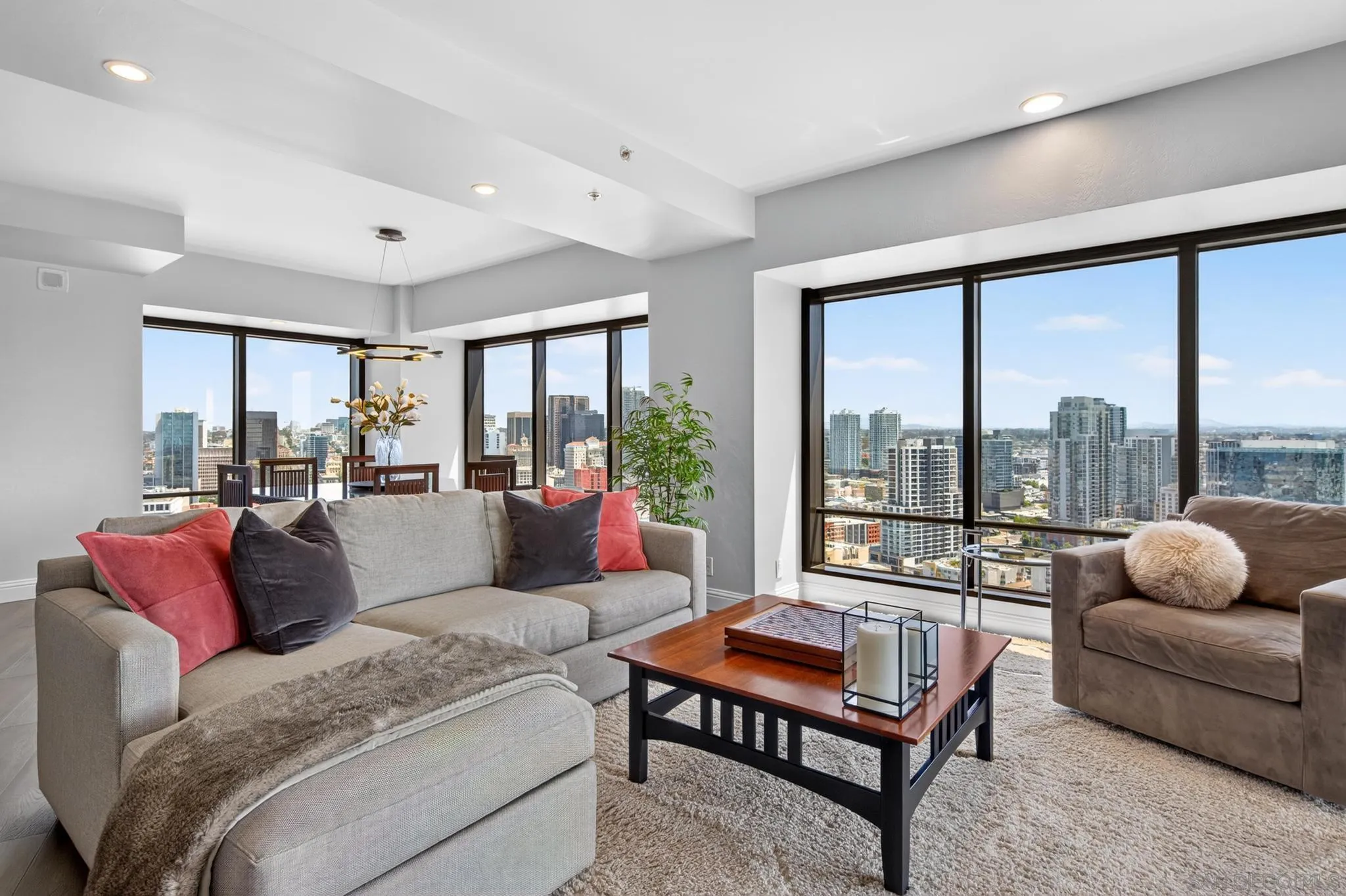 200 Harbor Unit 3001