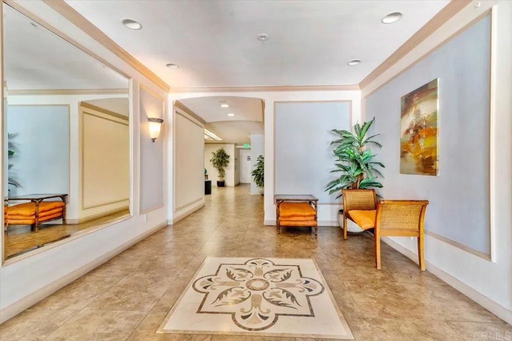 3290 6th Avenue Unit 4c