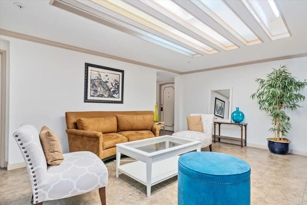 3290 6th Avenue Unit 4c