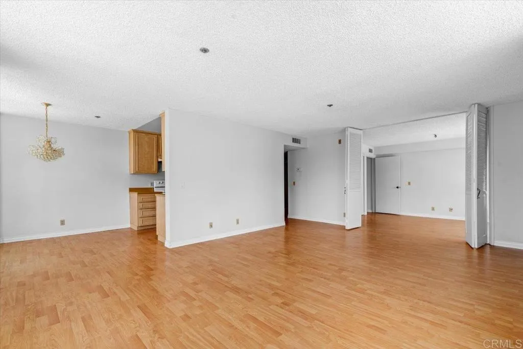 3290 6th Avenue Unit 4c