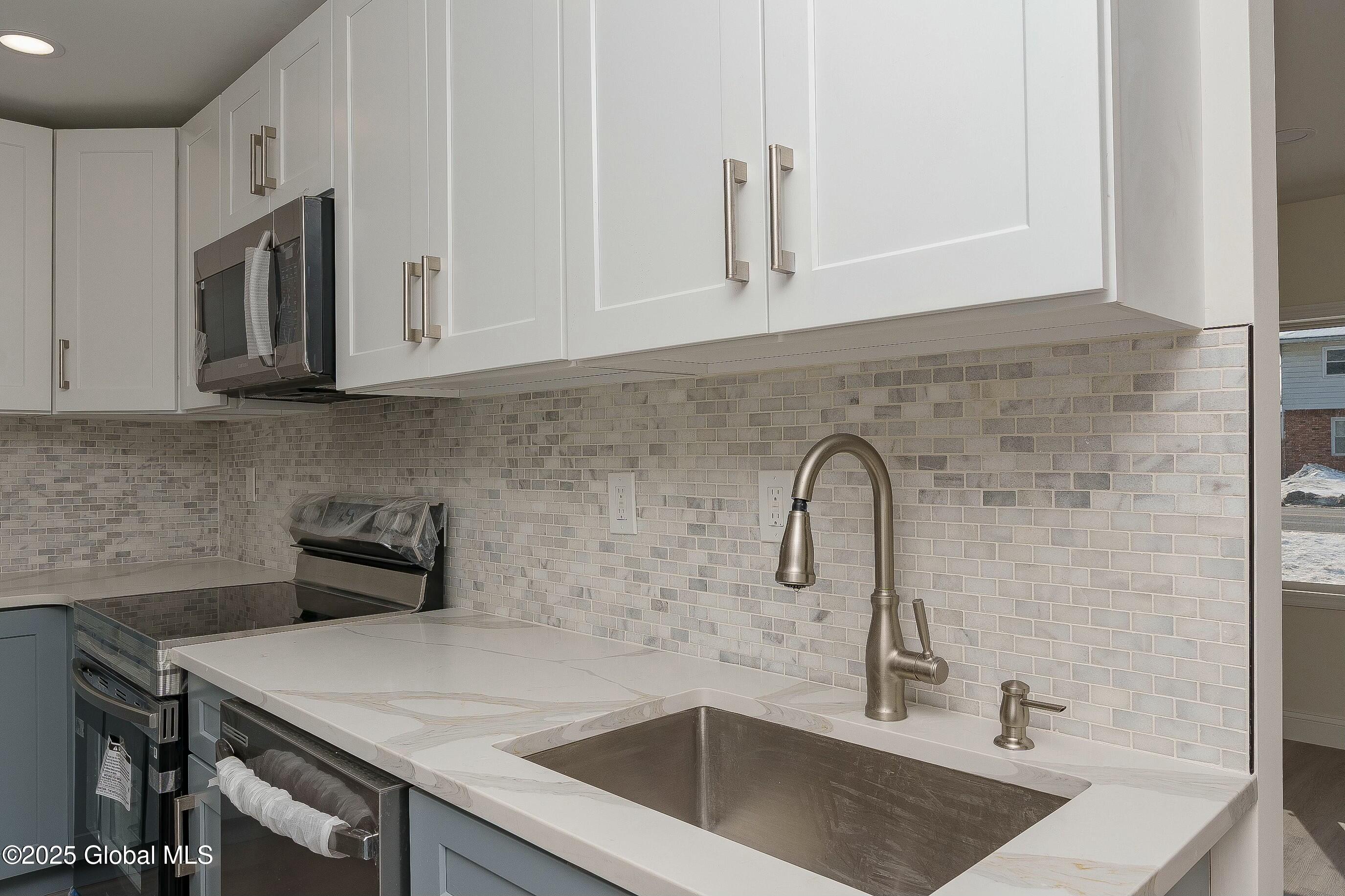 237 Old Niskayuna Road