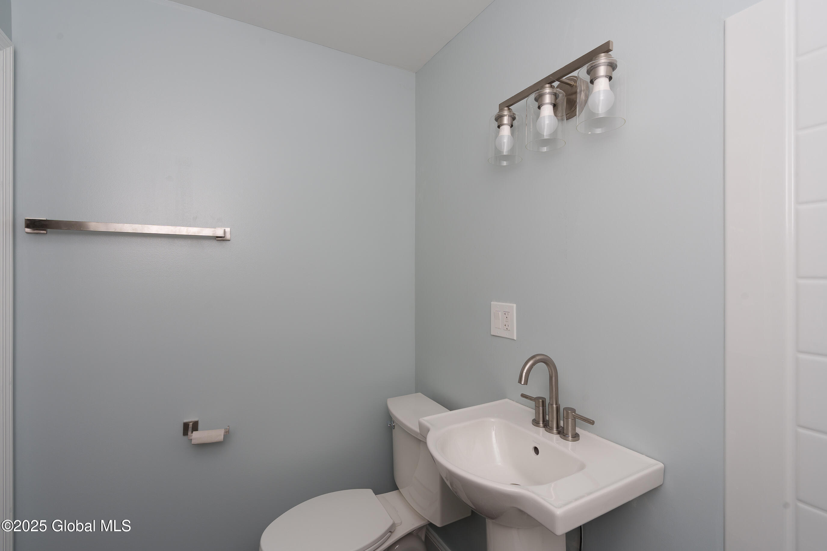 237 Old Niskayuna Road