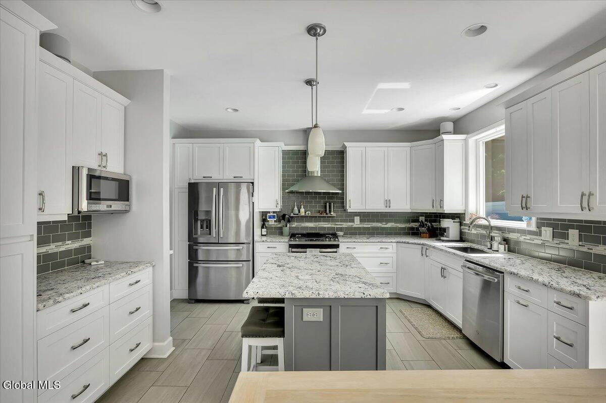 35 Willowbrook Terrace