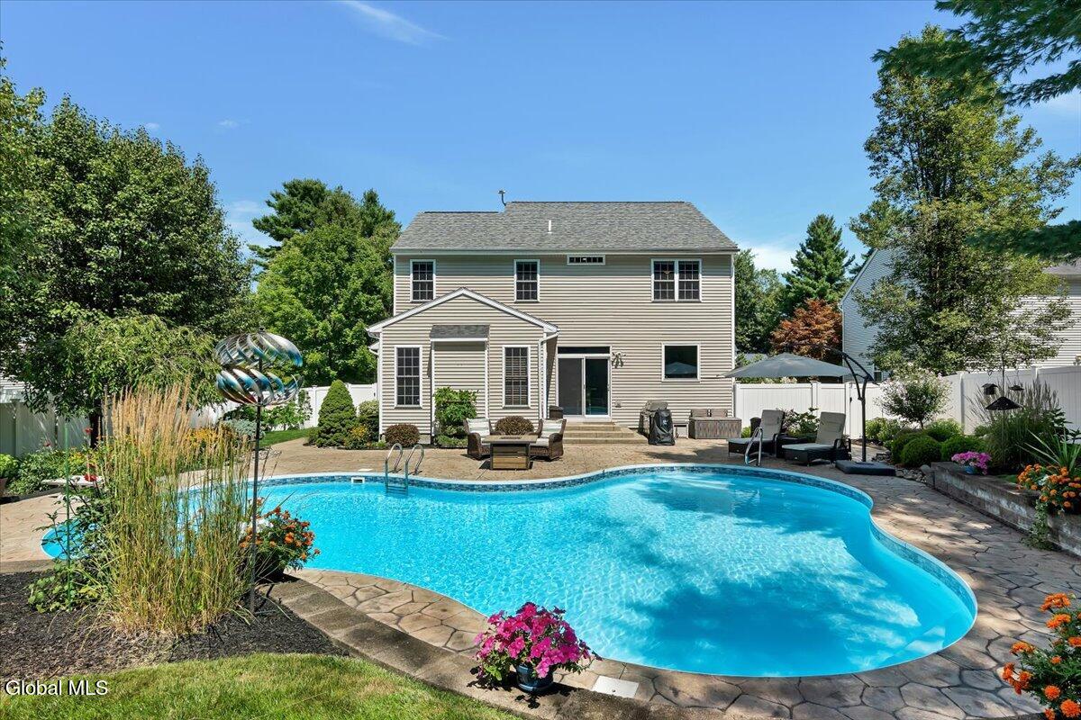 35 Willowbrook Terrace