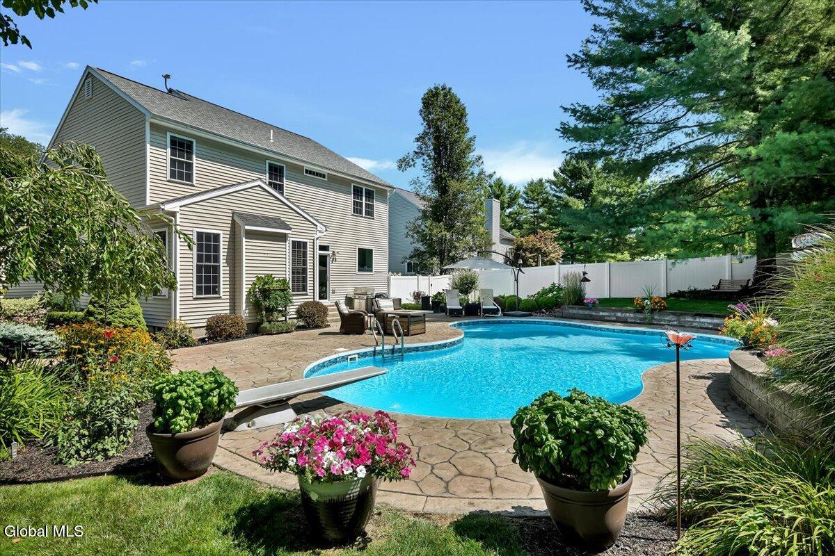 35 Willowbrook Terrace