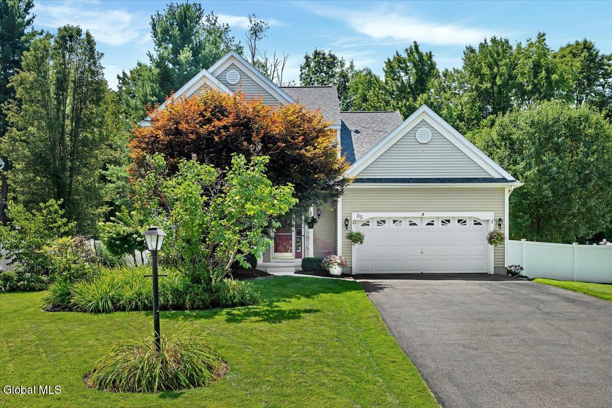 35 Willowbrook Terrace