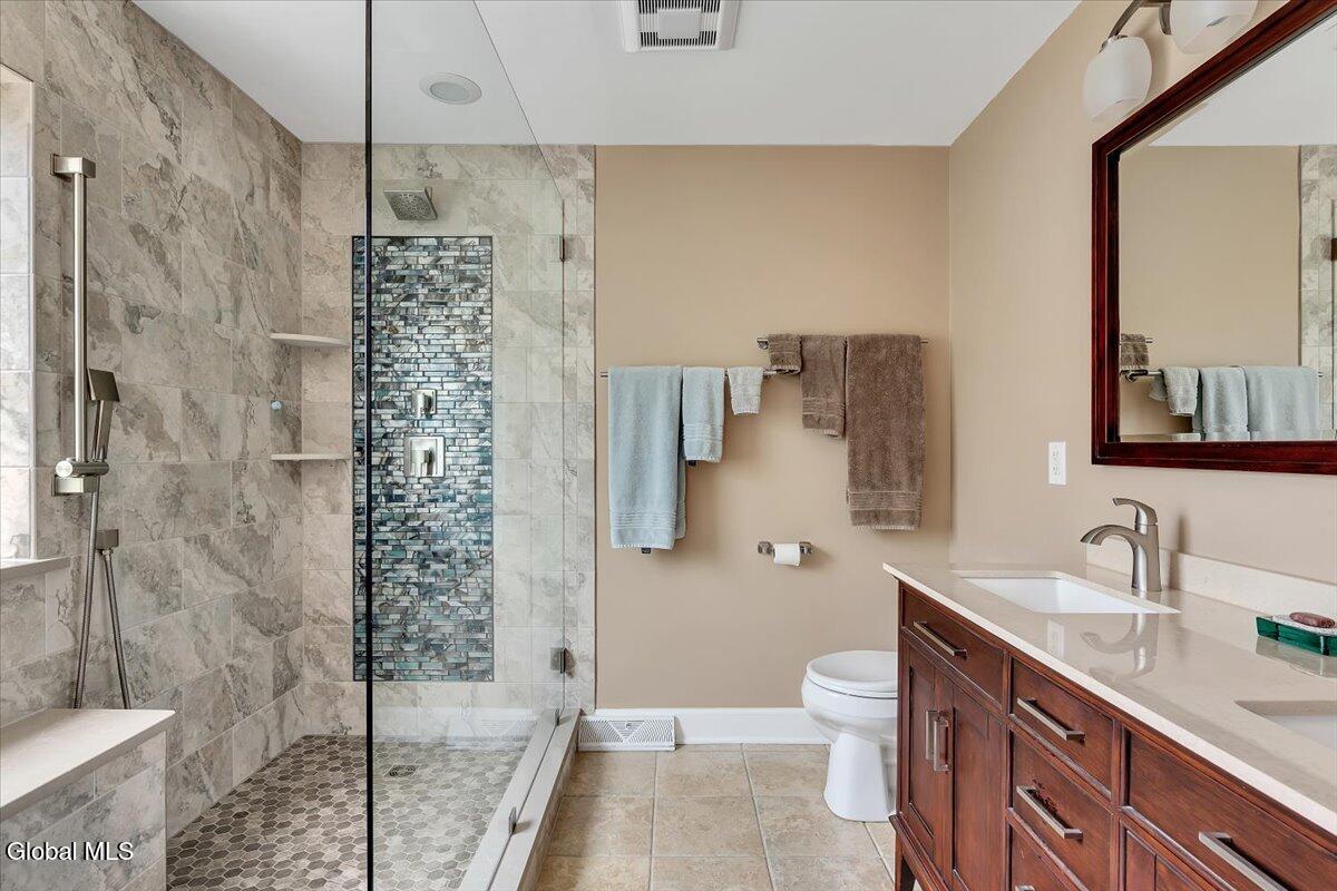 35 Willowbrook Terrace