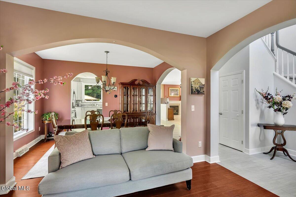 35 Willowbrook Terrace