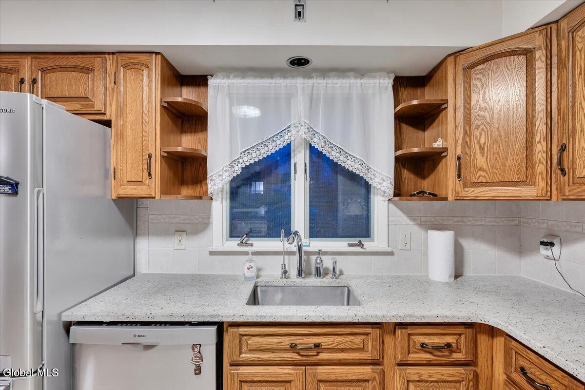 144 Horizon View Drive