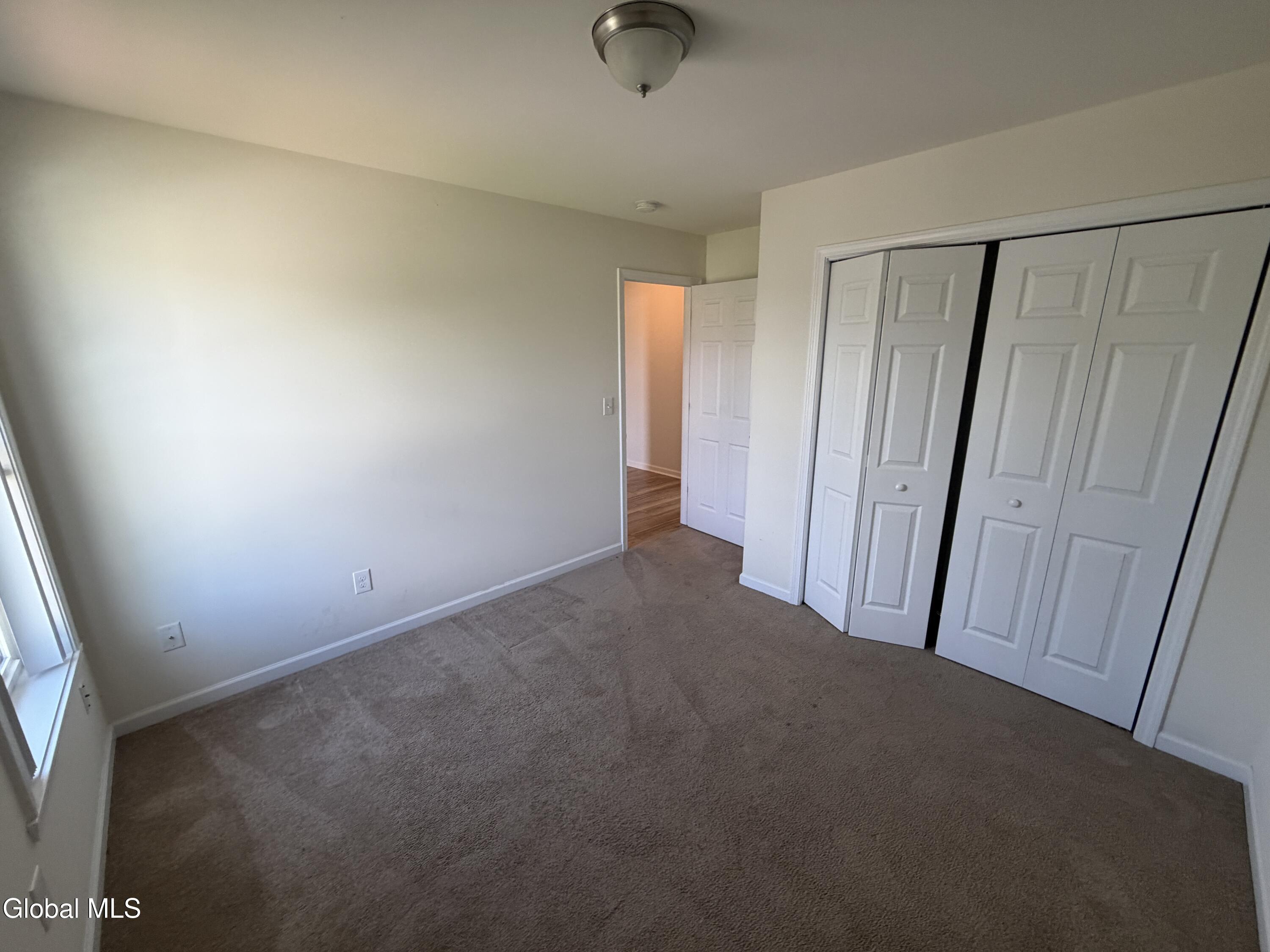 11 Highland View Avenue