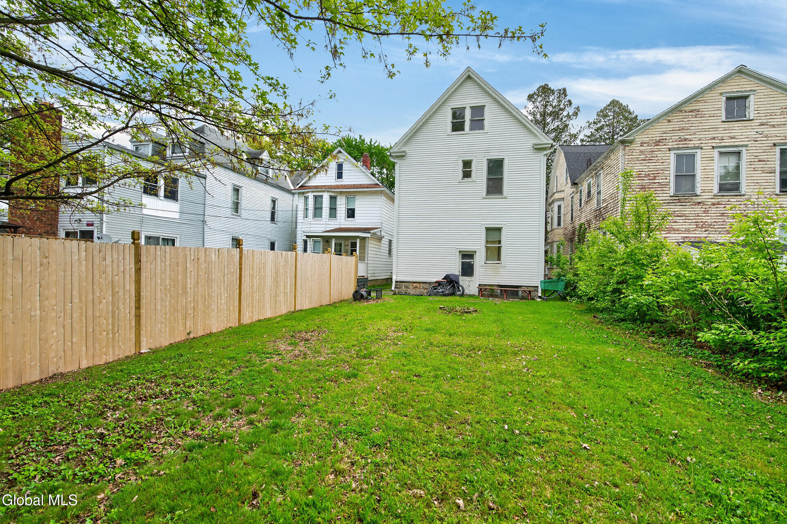 52 N Allen Street