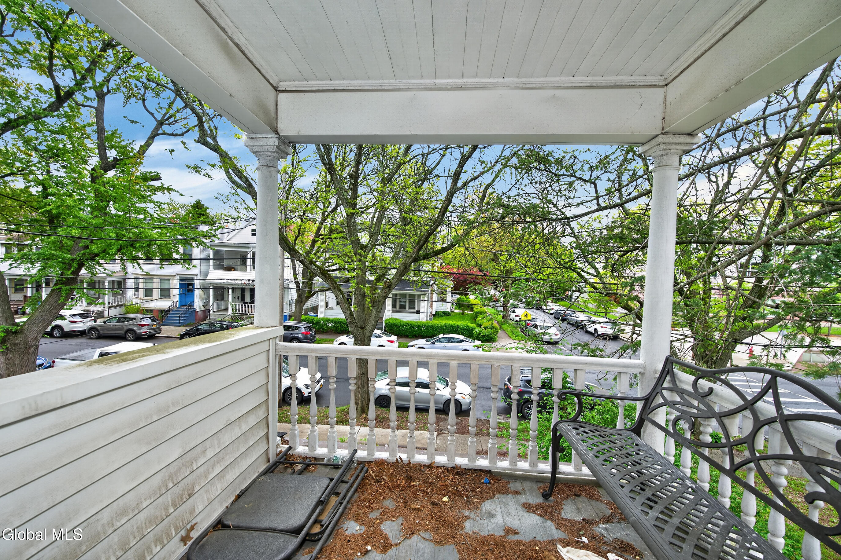 52 N Allen Street