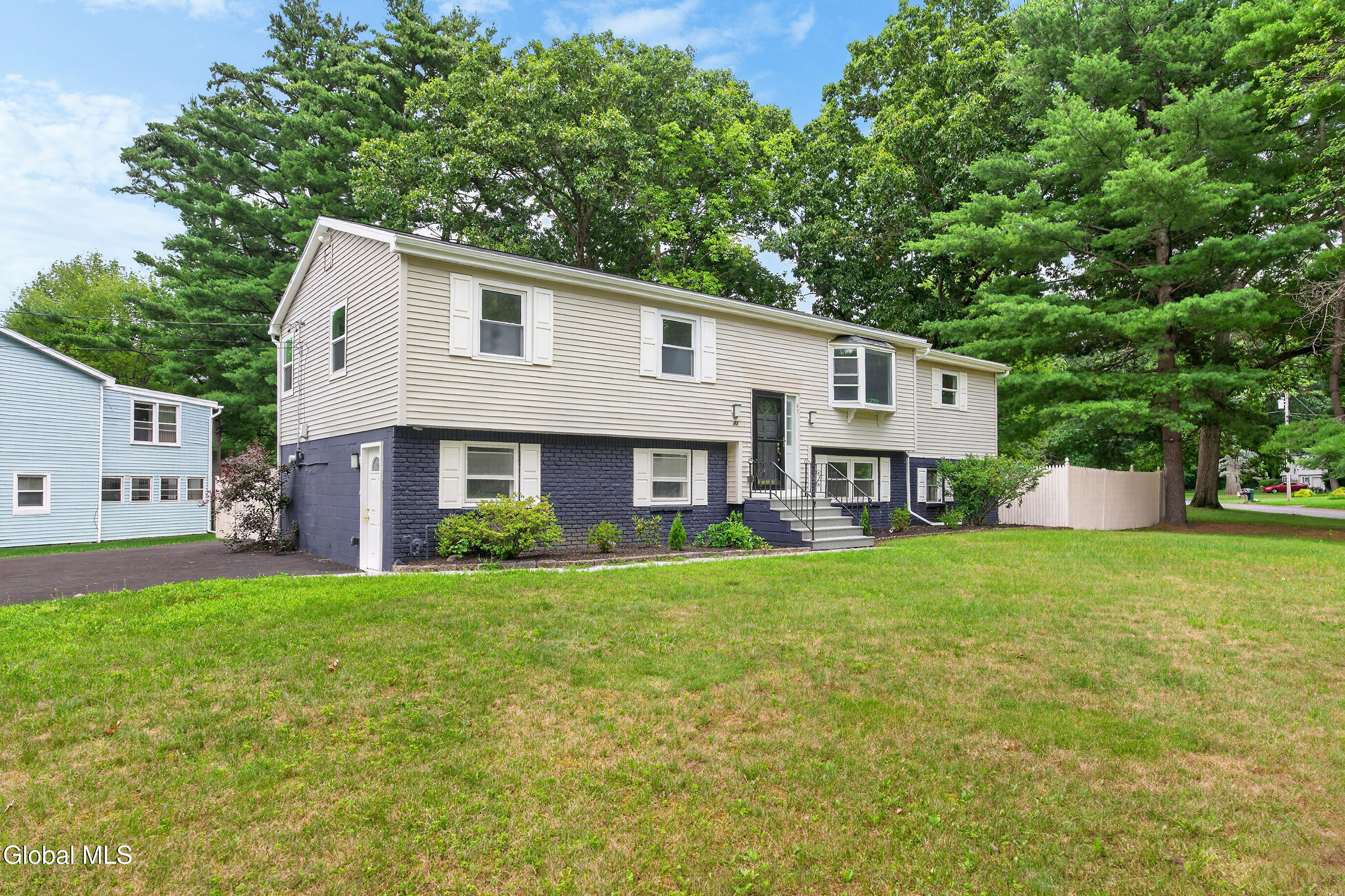 47 Parkwood Drive