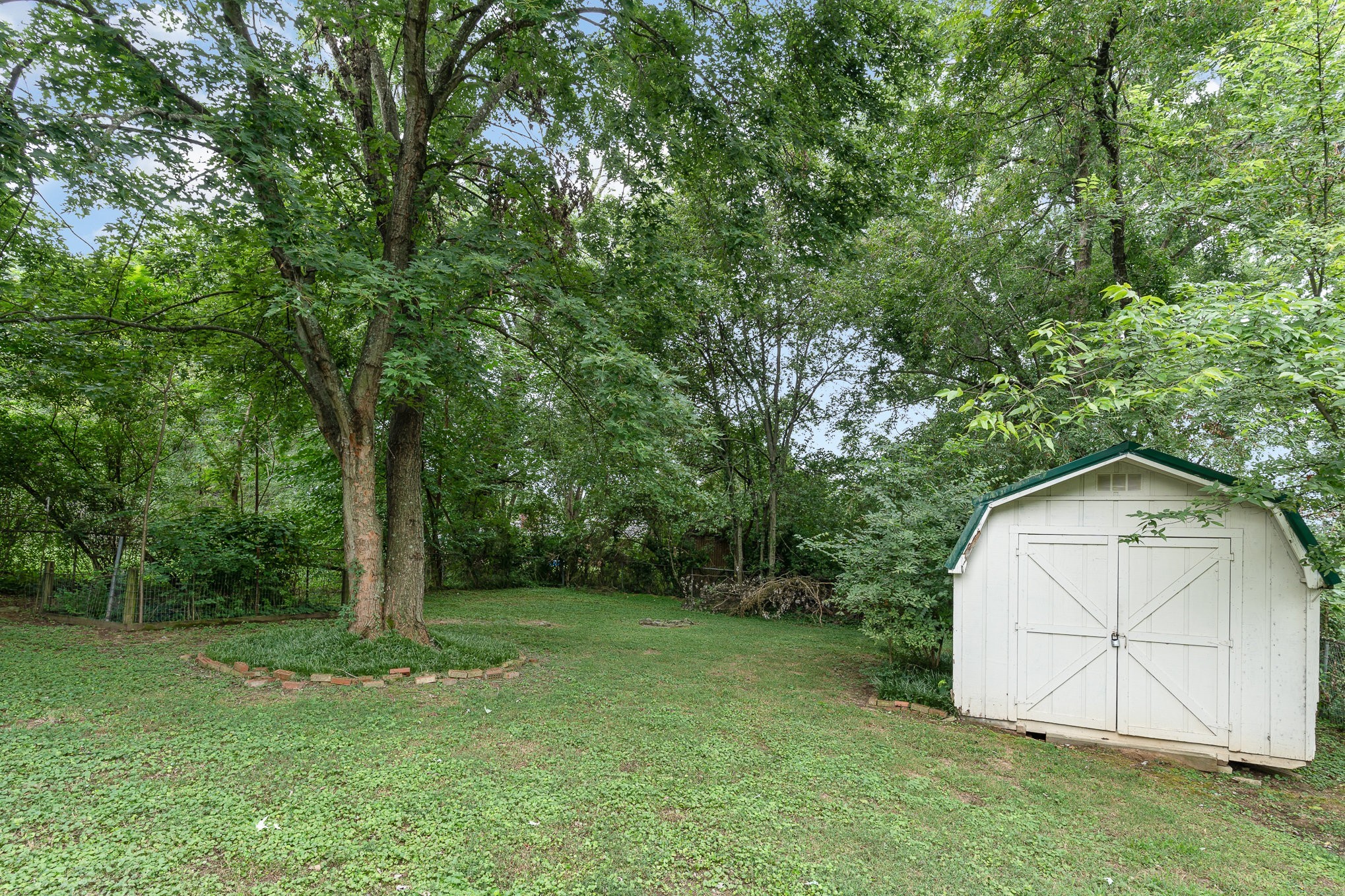318 Keeton Ave
