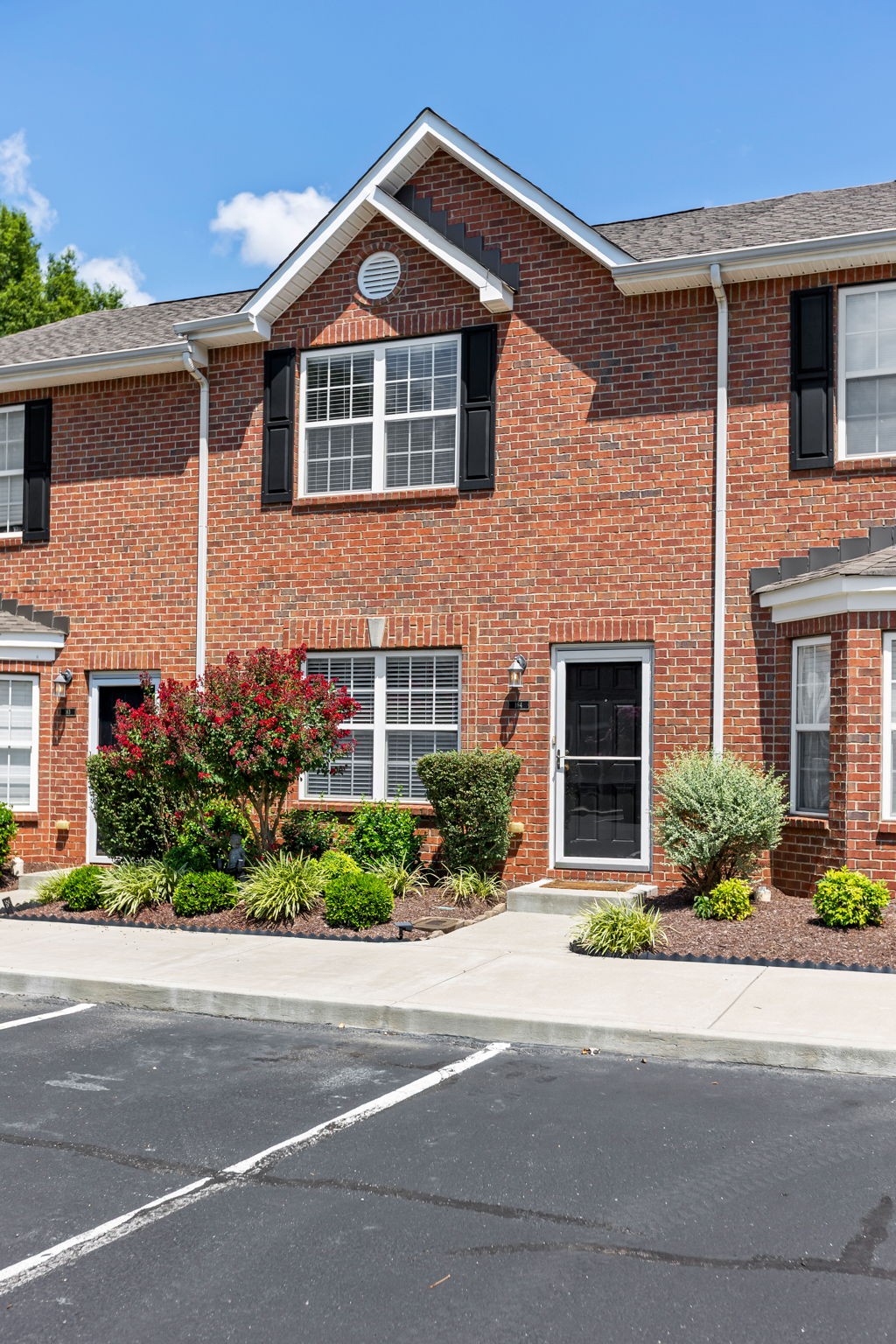 1101 Downs Blvd Unit: 164