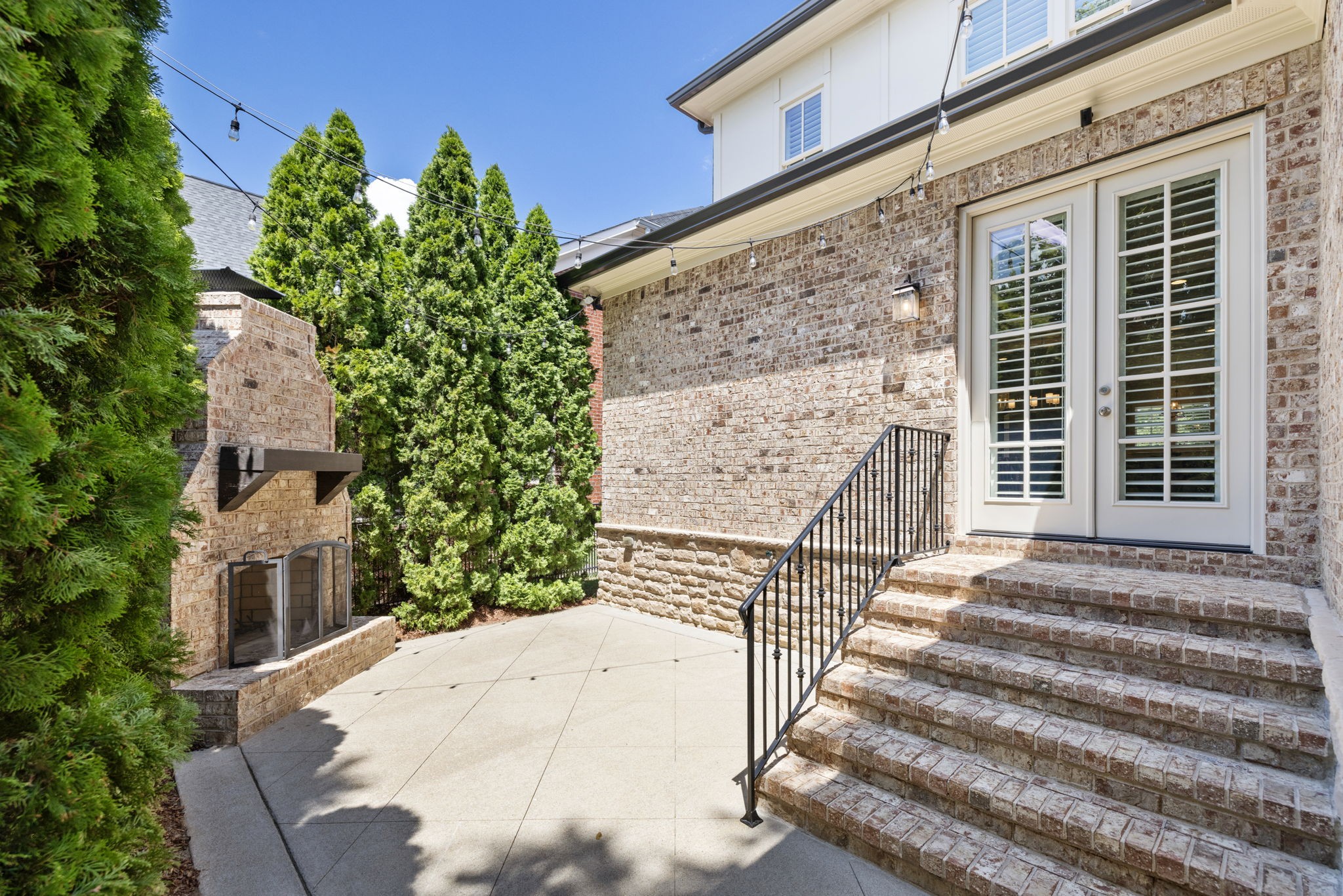 108 Ransom Ave