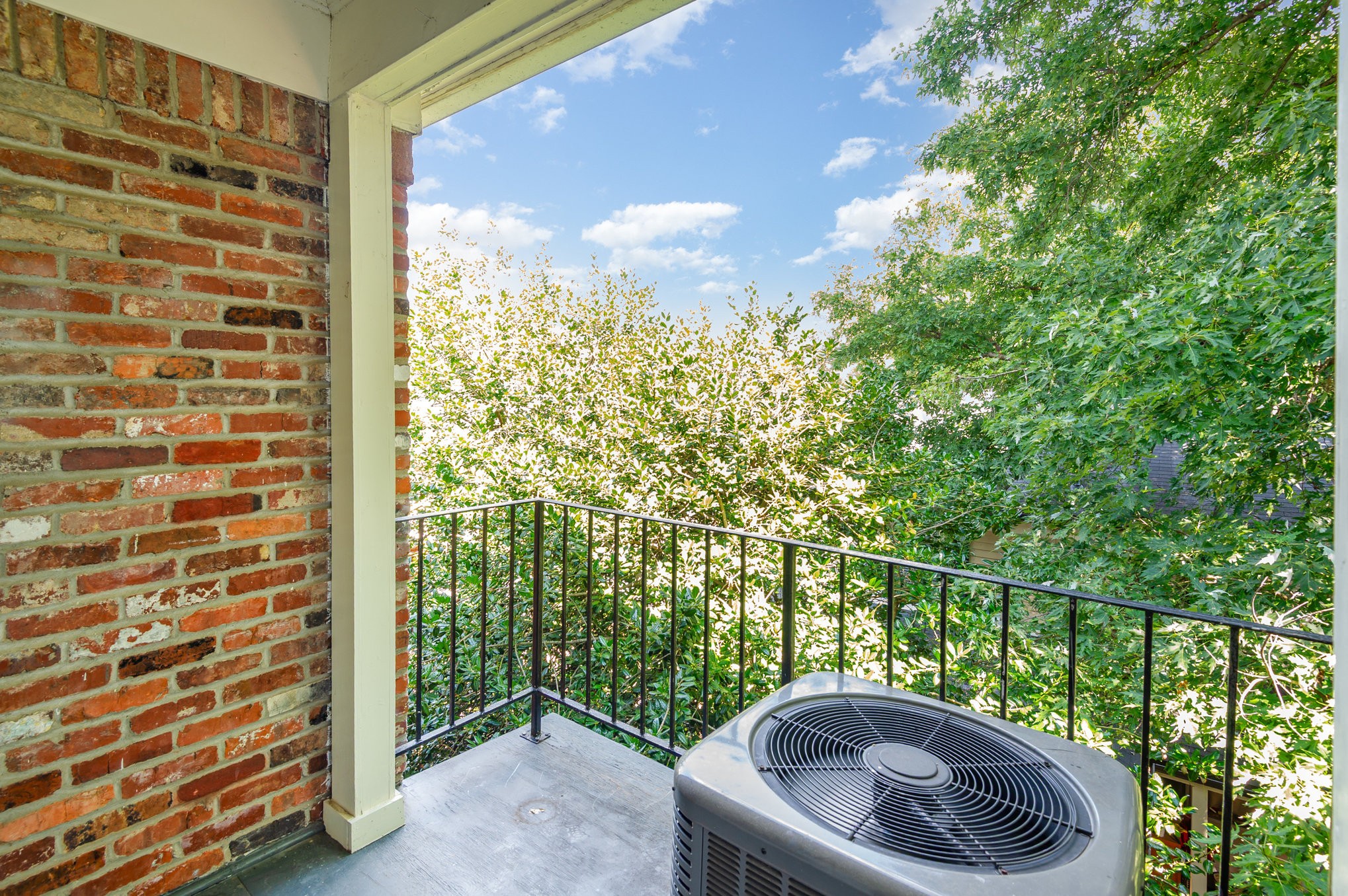 5025 Hillsboro Pike Unit: 24Y
