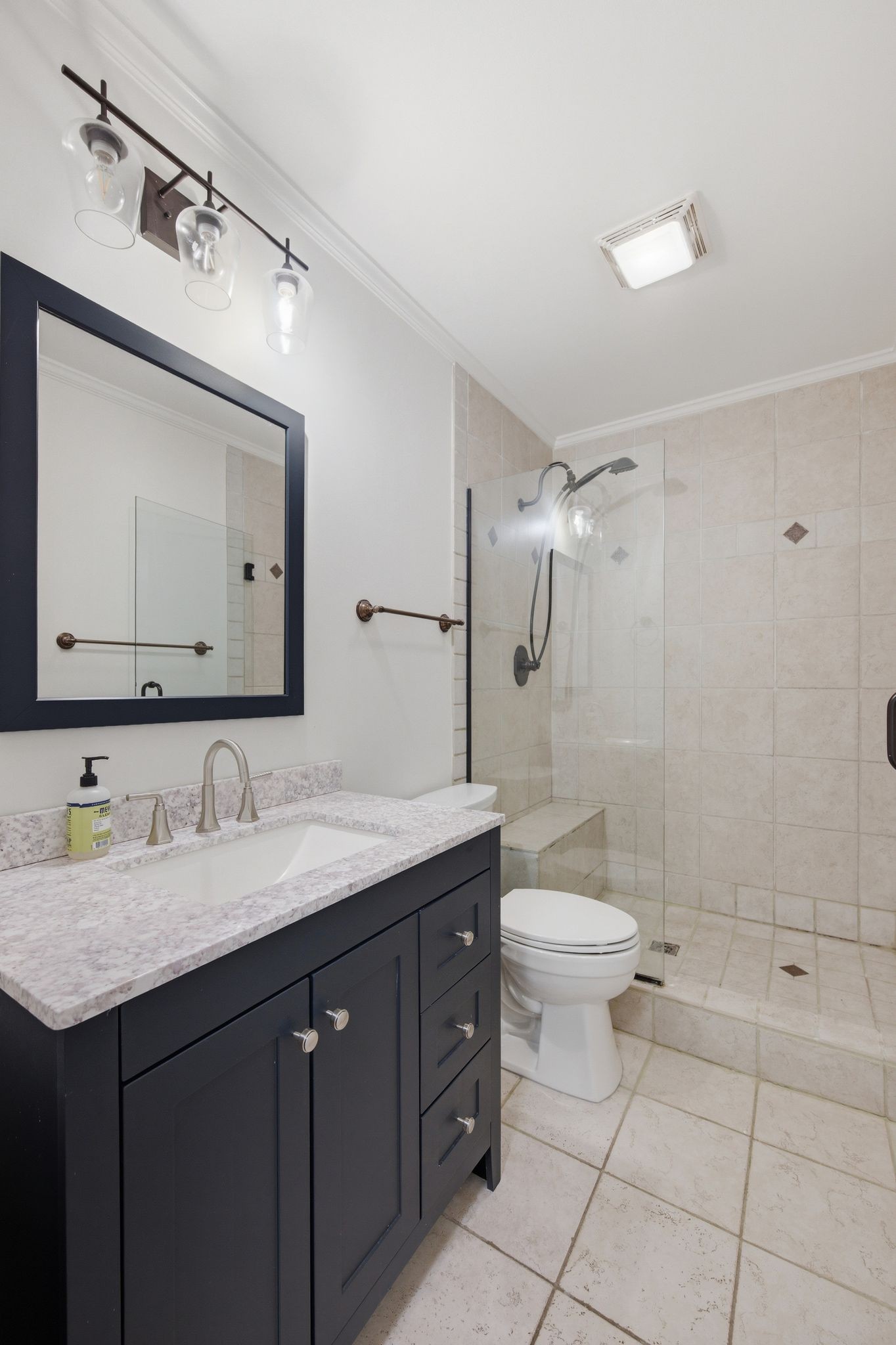 4400 Belmont Park Ter Unit: 201