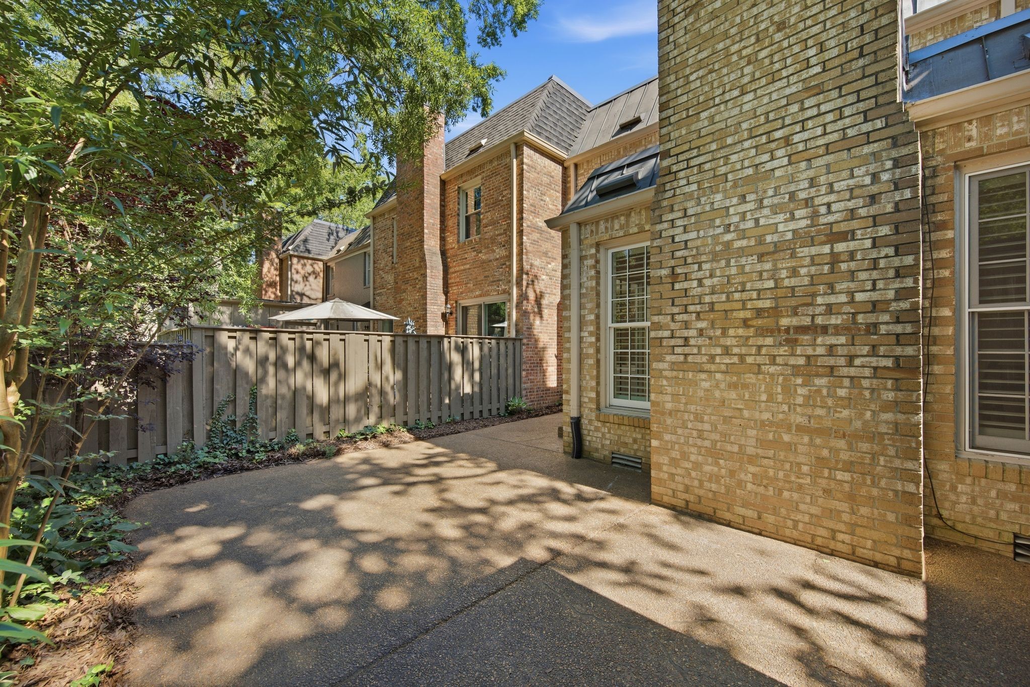 4400 Belmont Park Ter Unit: 201