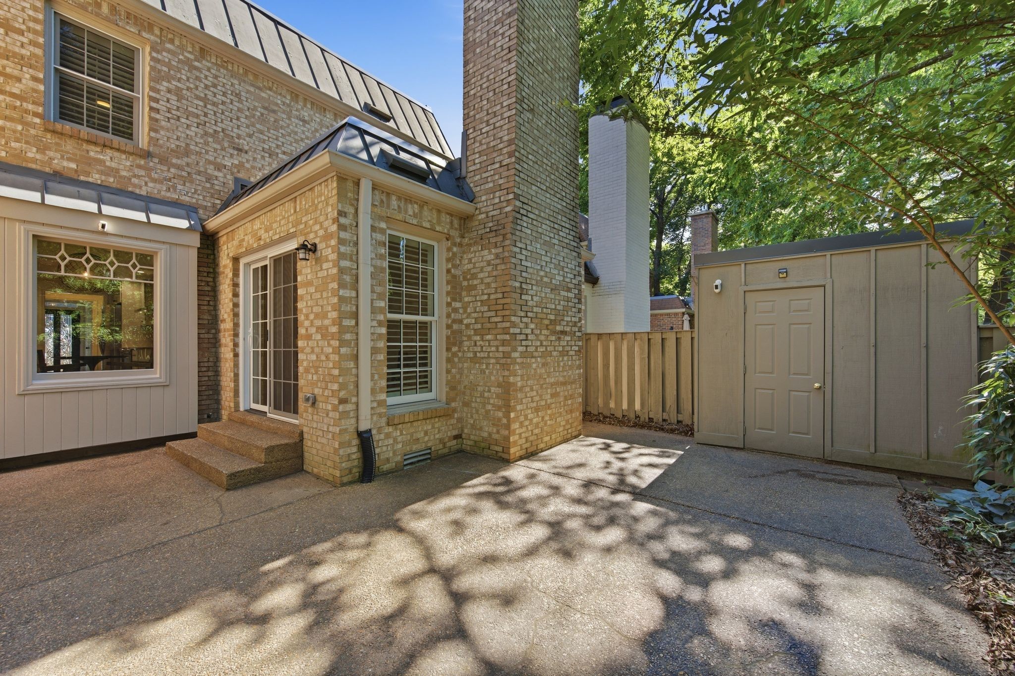 4400 Belmont Park Ter Unit: 201