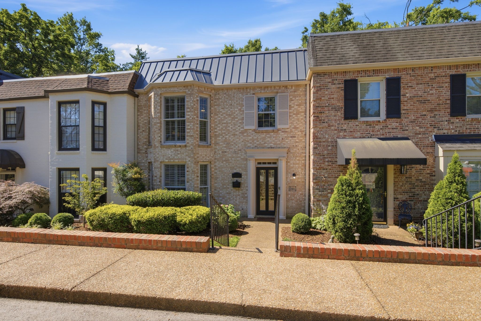 4400 Belmont Park Ter Unit: 201