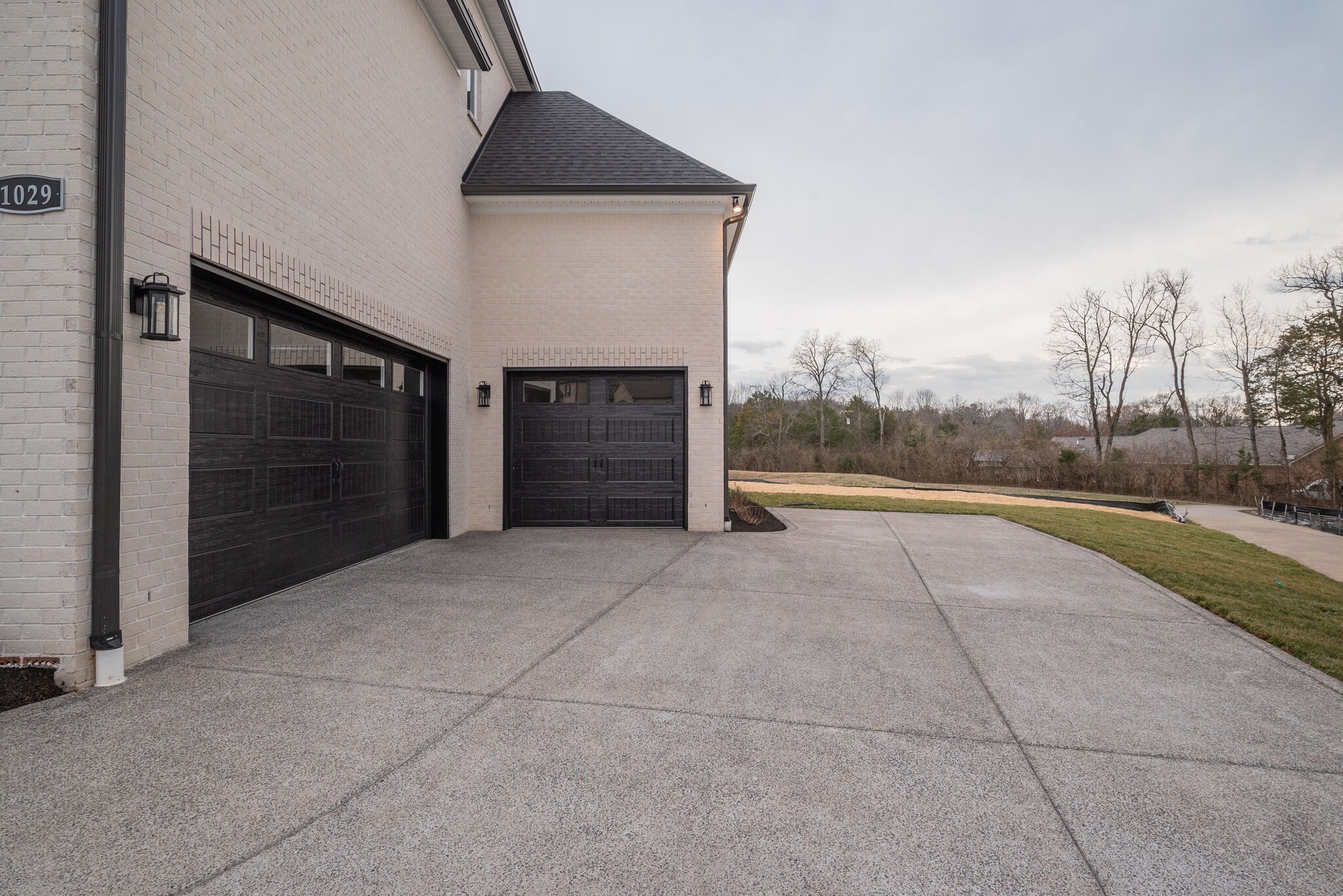 1029 Keeneland Dr